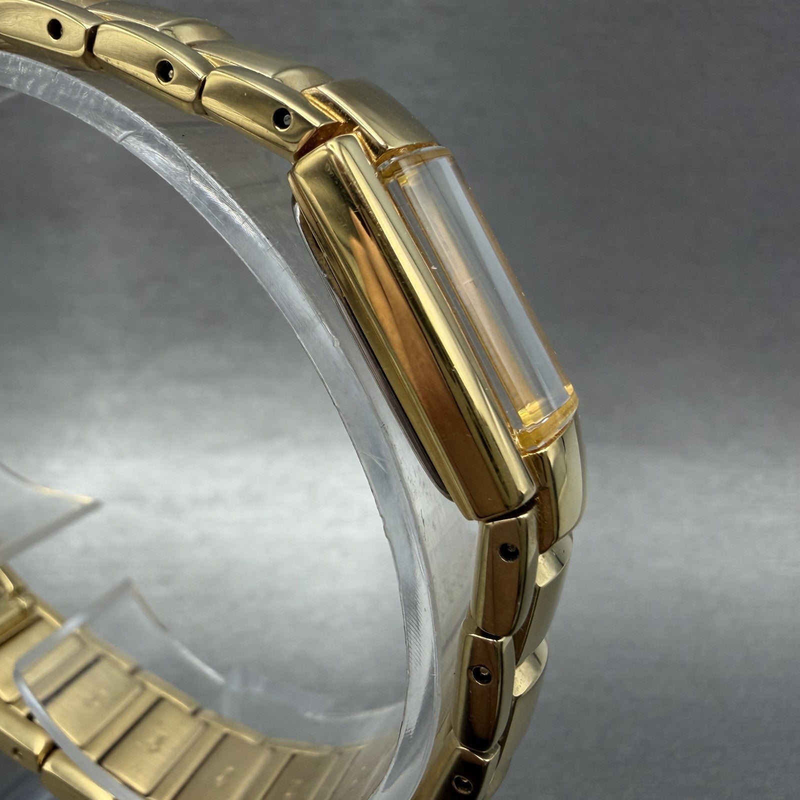 Seiko Tank Watch Women 15mm Champagne Dial Gold Tone 2E200AF0 New Battery4
