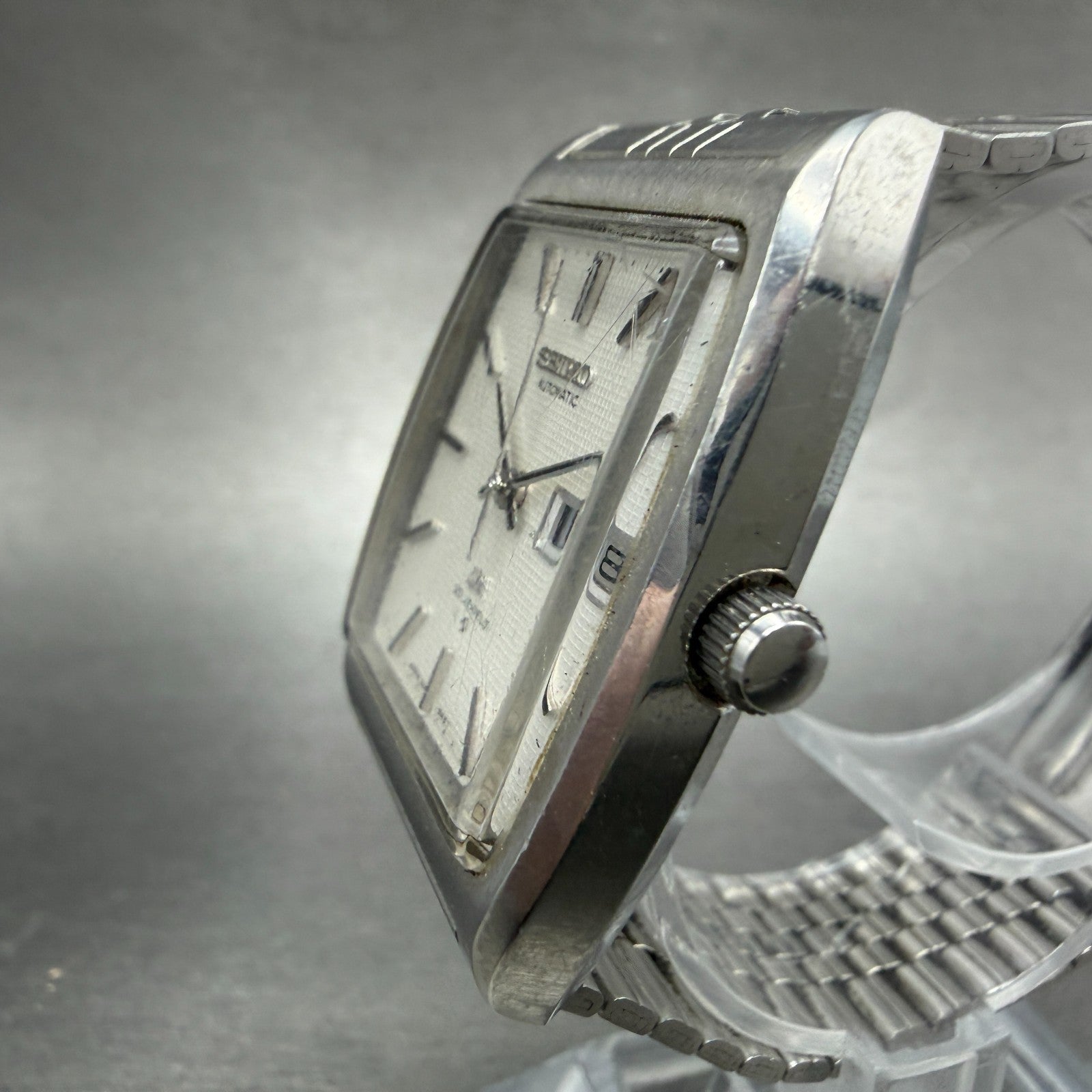 Seiko Lord Matic Watch Men 33mm Silver Dial Steel Daydate READ! 5606-5220 Runs2