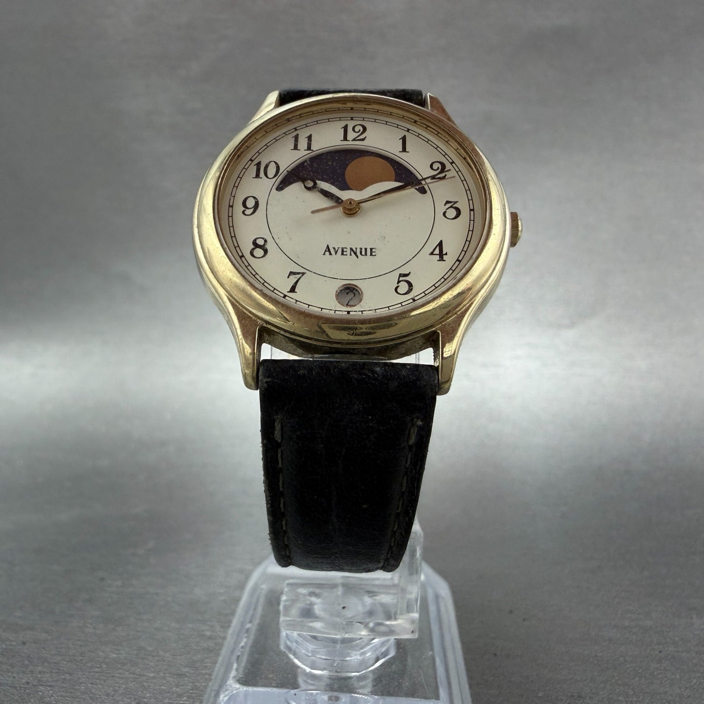 Seiko Avenue Moon Phase Watch Unisex 32mm White Dial Gold Tone Date New Battery5