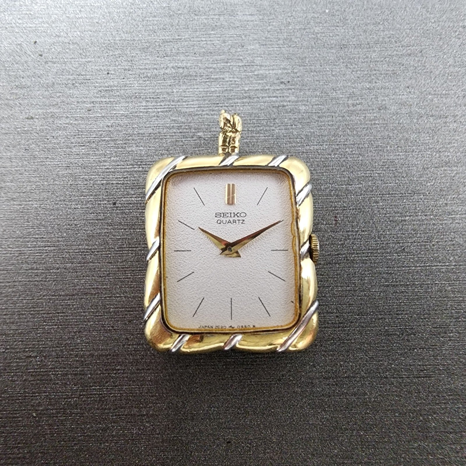 Seiko Pendent Watch Women 18mm Silver Dial Two Tone 2c205470 New Battery READ!!0