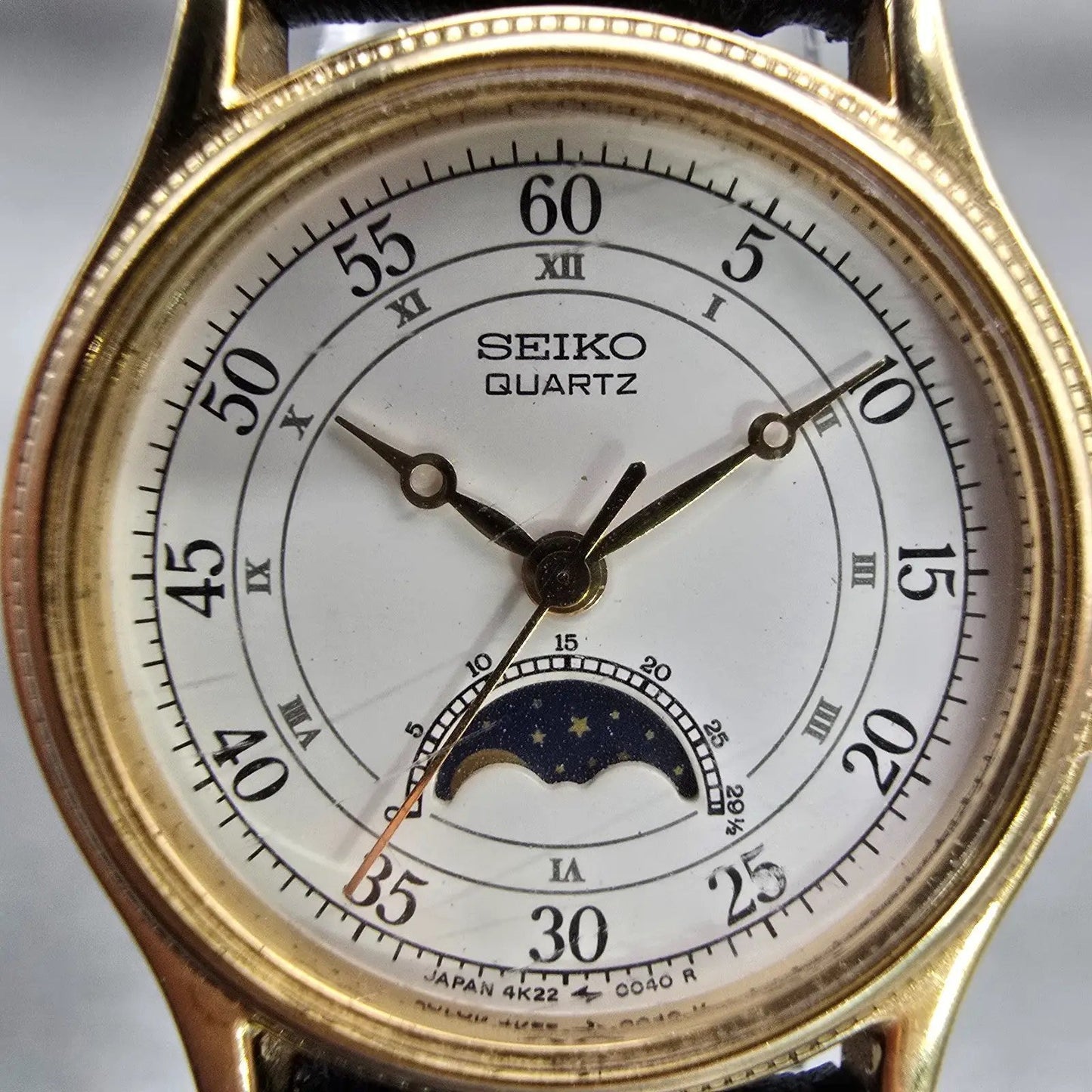 Seiko Moon Phase Watch Women 24mm White Dial Gold Tone 4K22-0050 New Battery VTG1