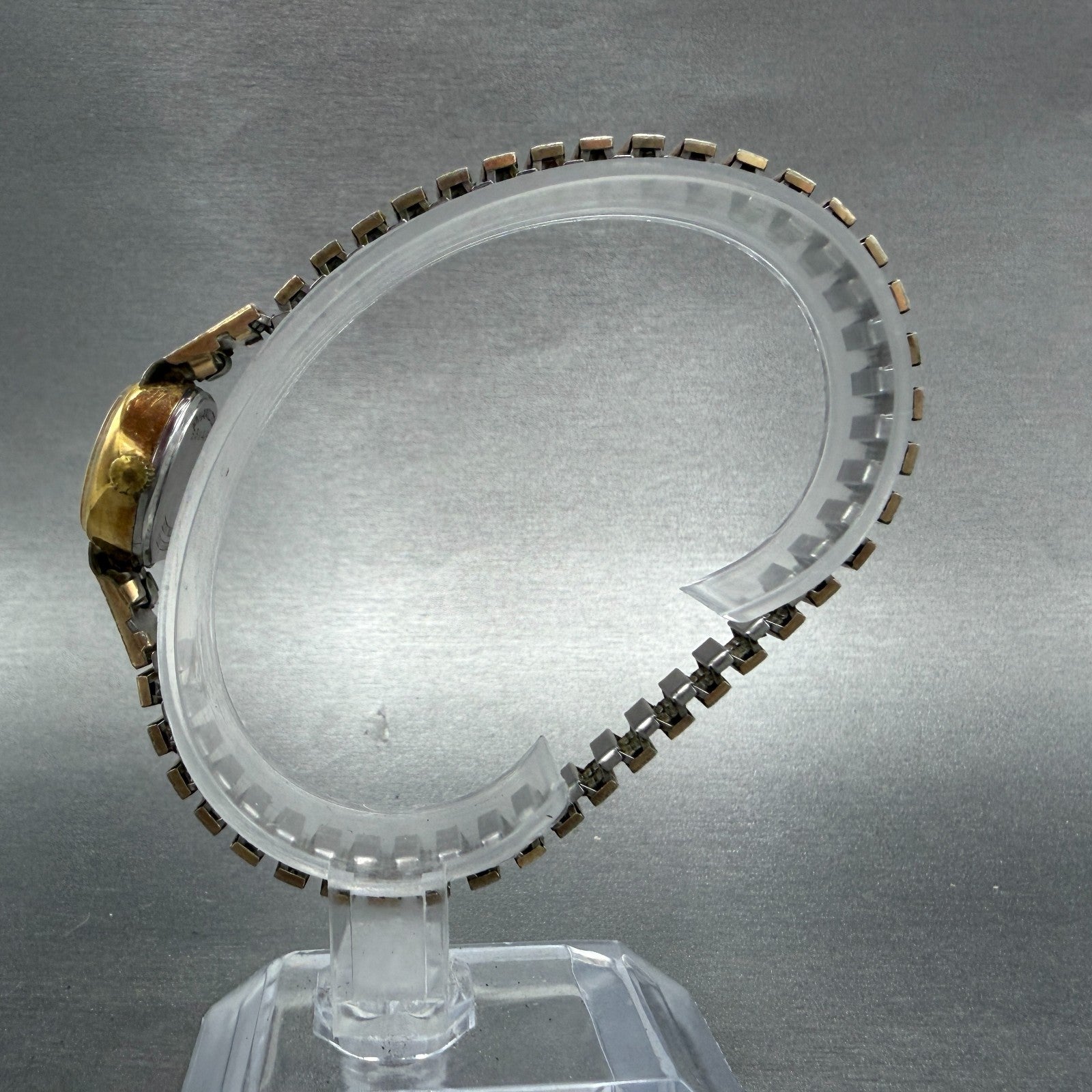 Hamilton Watch Women 14mm White Dial Gold Tone Oval New Battery Vintage ABC6