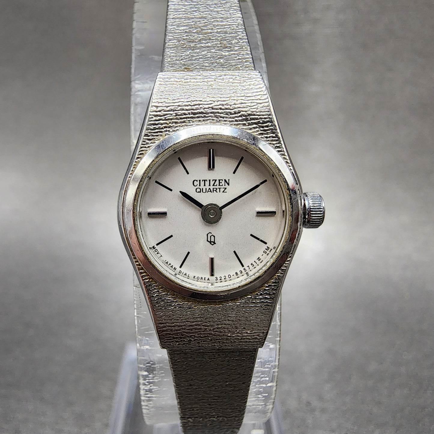 Citizen CQ Watch Women 17mm Silver Dial Silver Tone 3220891244 New Battery0