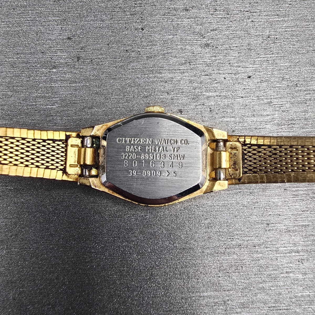 Citizen CQ Watch Women 16mm Champagne Dial Gold Tone 3220-899148 New Battery JP10