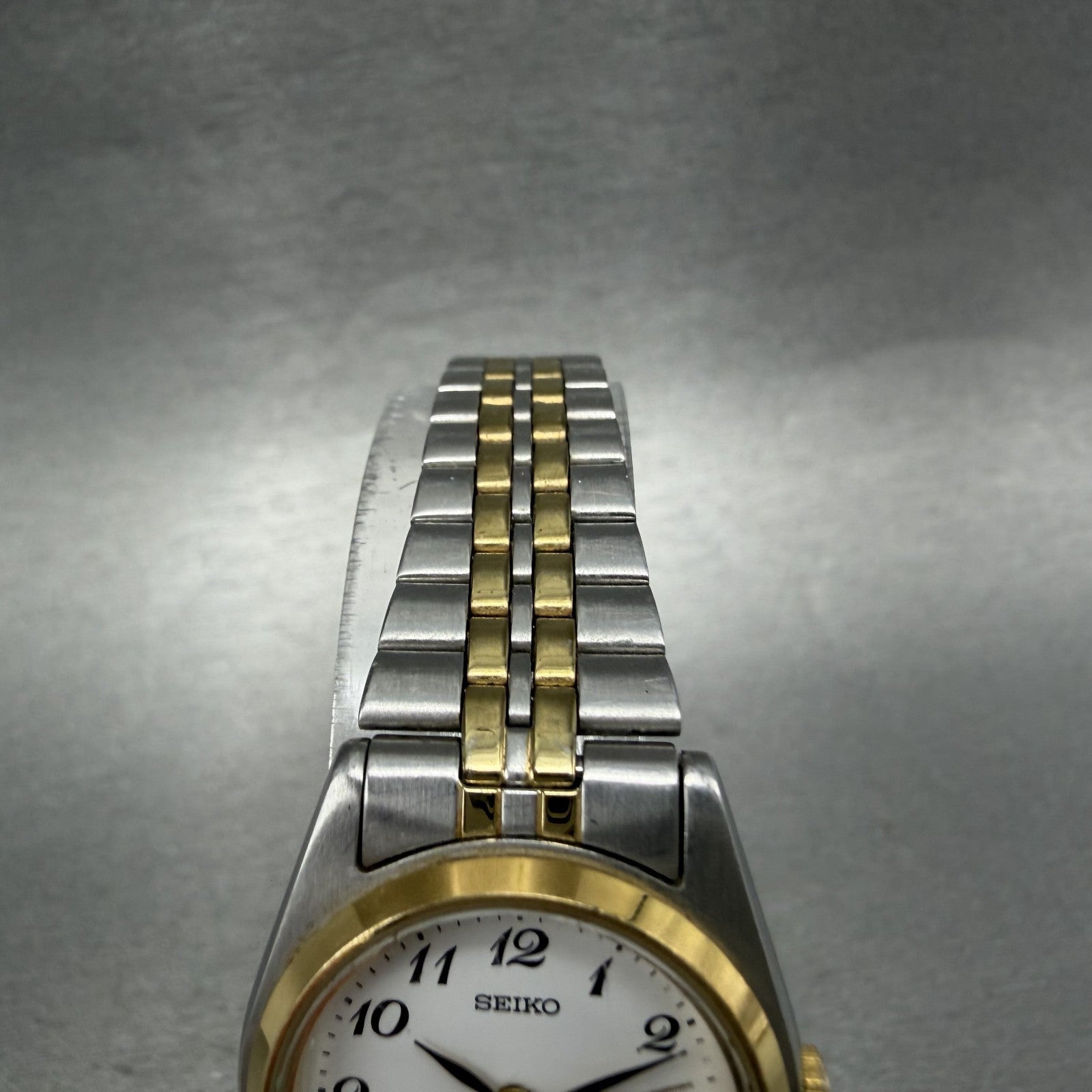 Seiko Watch Women 24mm White Dial Two Tone Daydate Round 7N83-0011 New Battery4