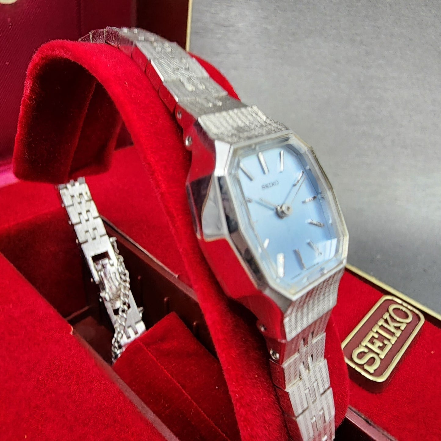Seiko Watch Women 19mm Blue Dial Silver Tone Rectangle Manual Wind Runs NOS3