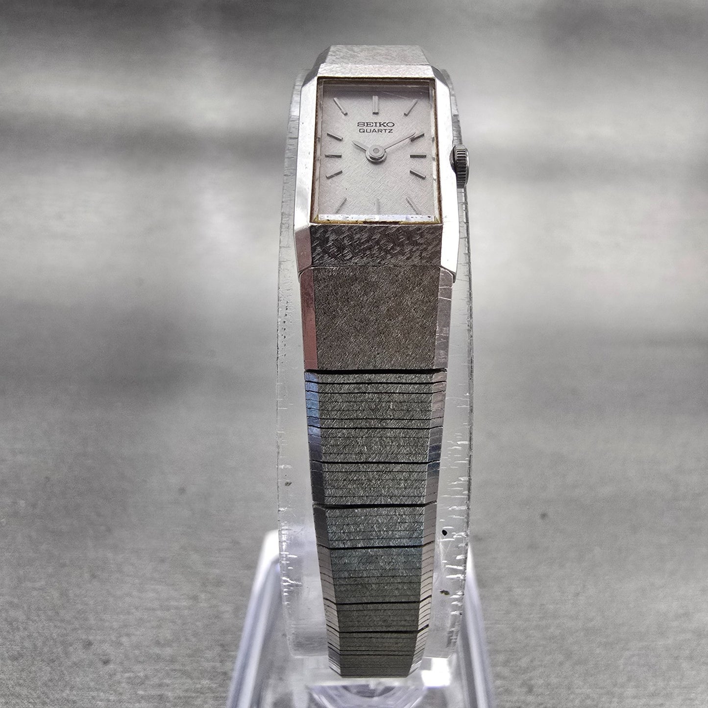 Seiko Watch Women 12mm Silver Dial Silver Tone Rectangle 2E20-5029 New Battery5