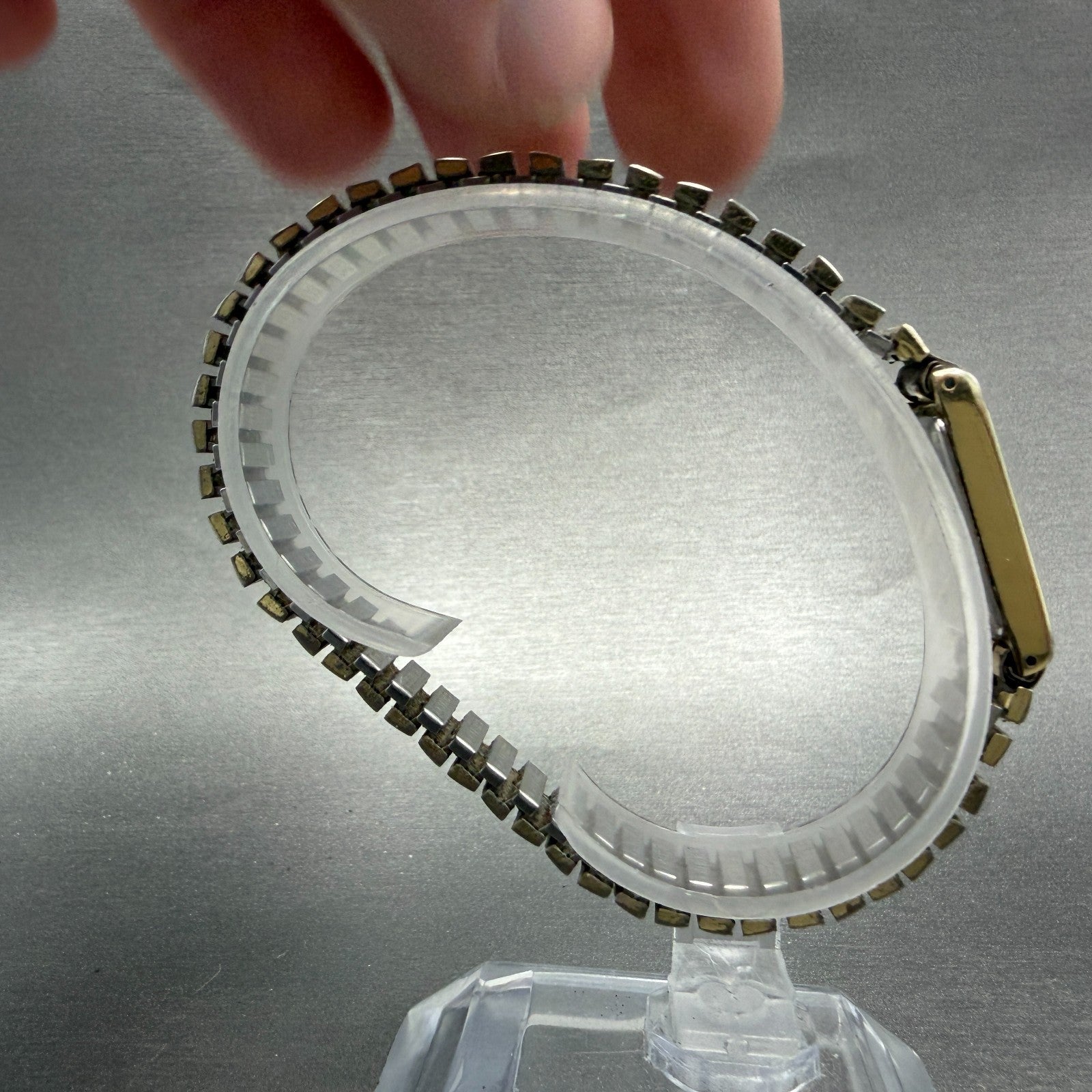 Seiko Tank Watch Women 12mm Champagne Dial Gold Tone 2E20-5239 New Battery GF48