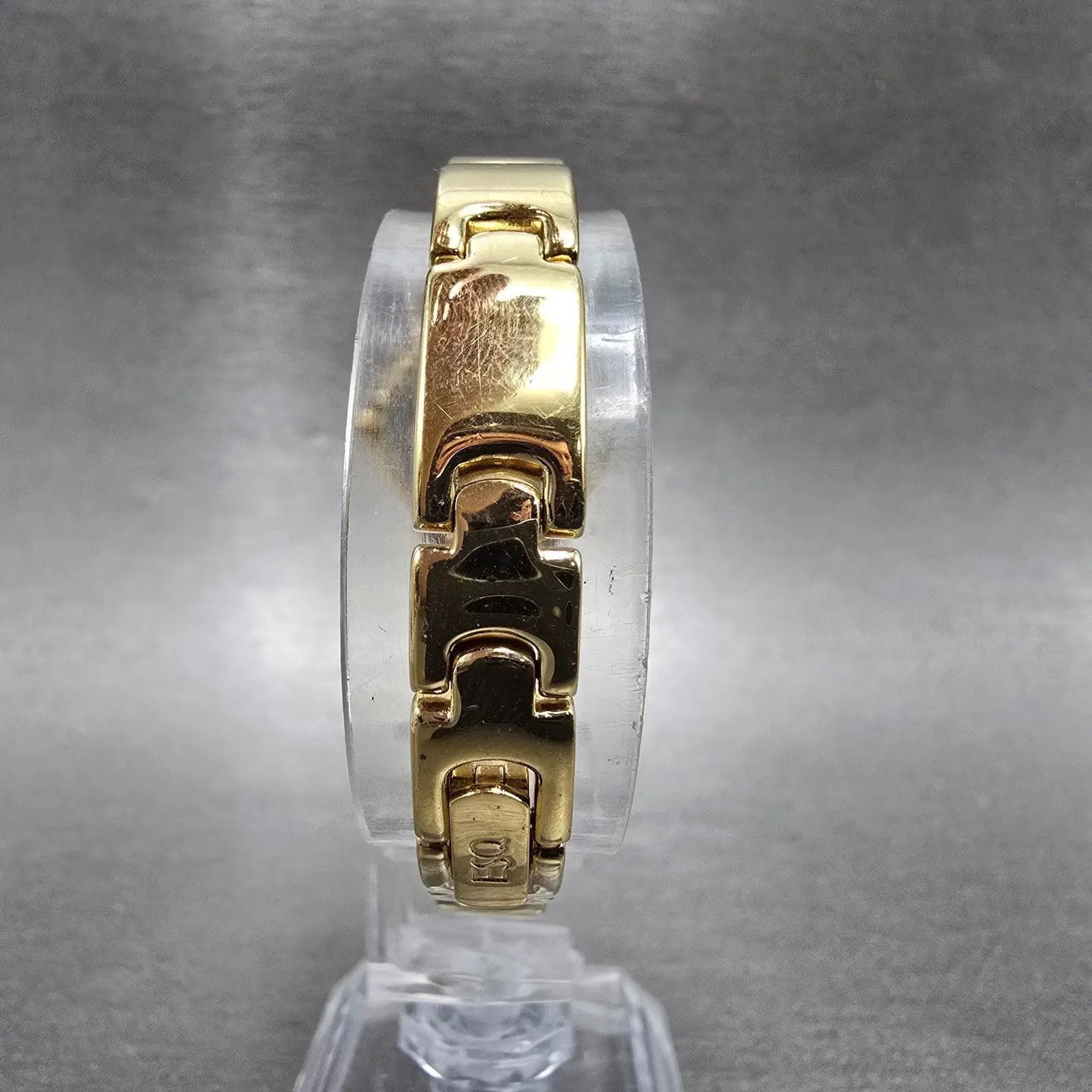ESQ Watch Women 25mm Black Dial Gold Tone Round 100564 New Battery Crystals8