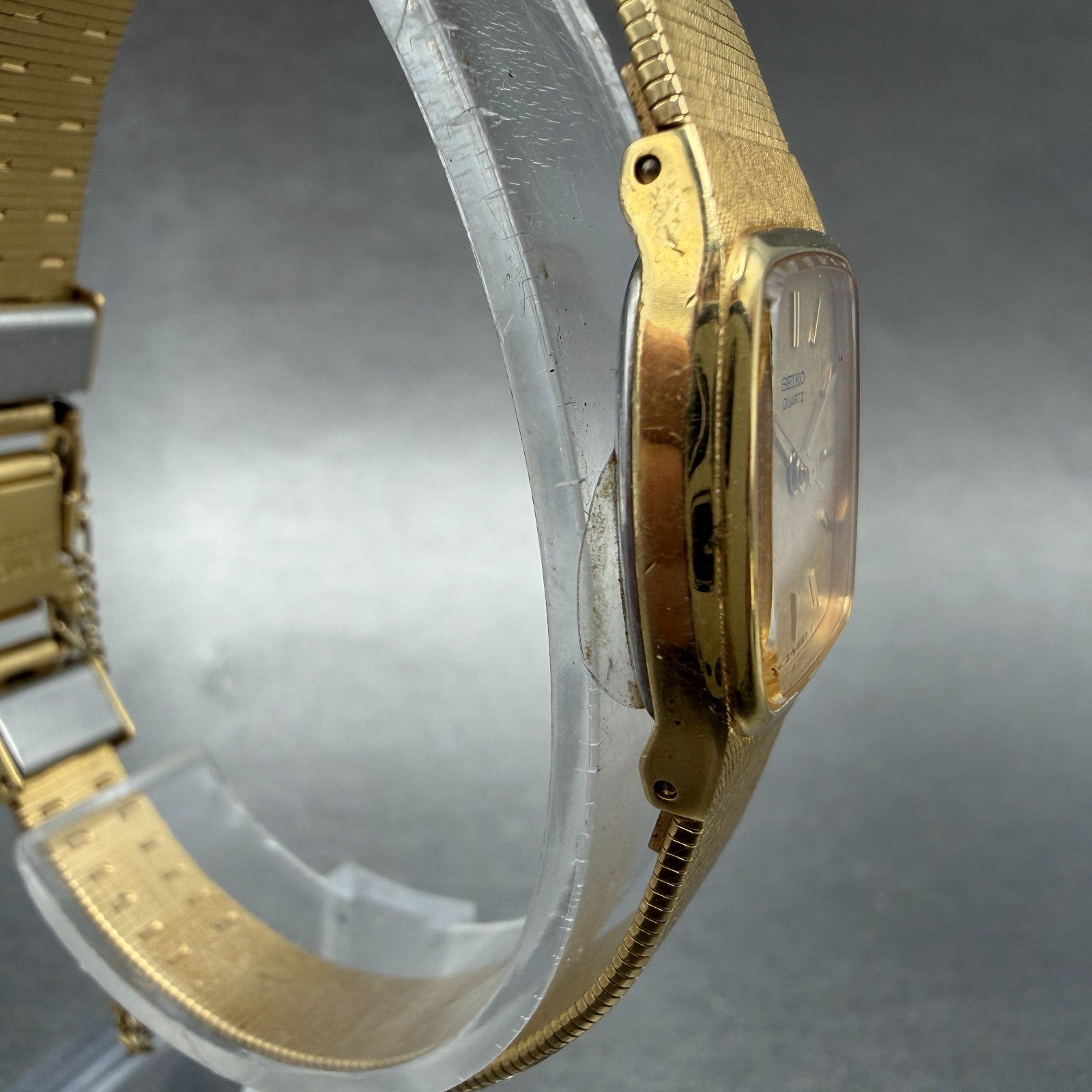 Seiko Watch Women 18mm Champagne Dial Gold Tone Rectangle 2C21-5000 New Battery3