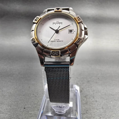 Skagen Watch Women 26mm Silver Dial Two Tone Date Round 33SGSS New Battery5