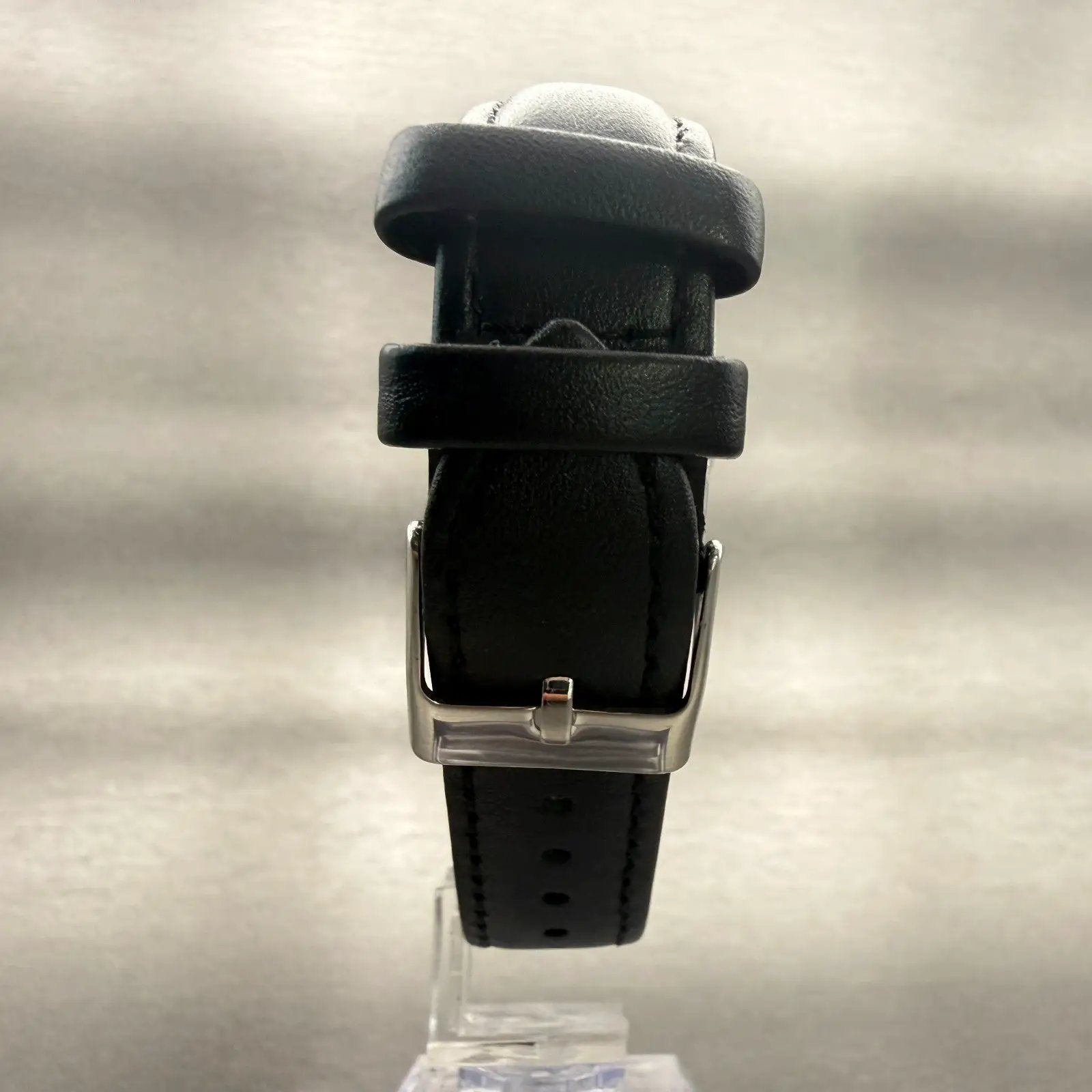 Seiko Chariot Watch Men 34mm White Dial Silver Tone Round 4130-9001 New Battery7