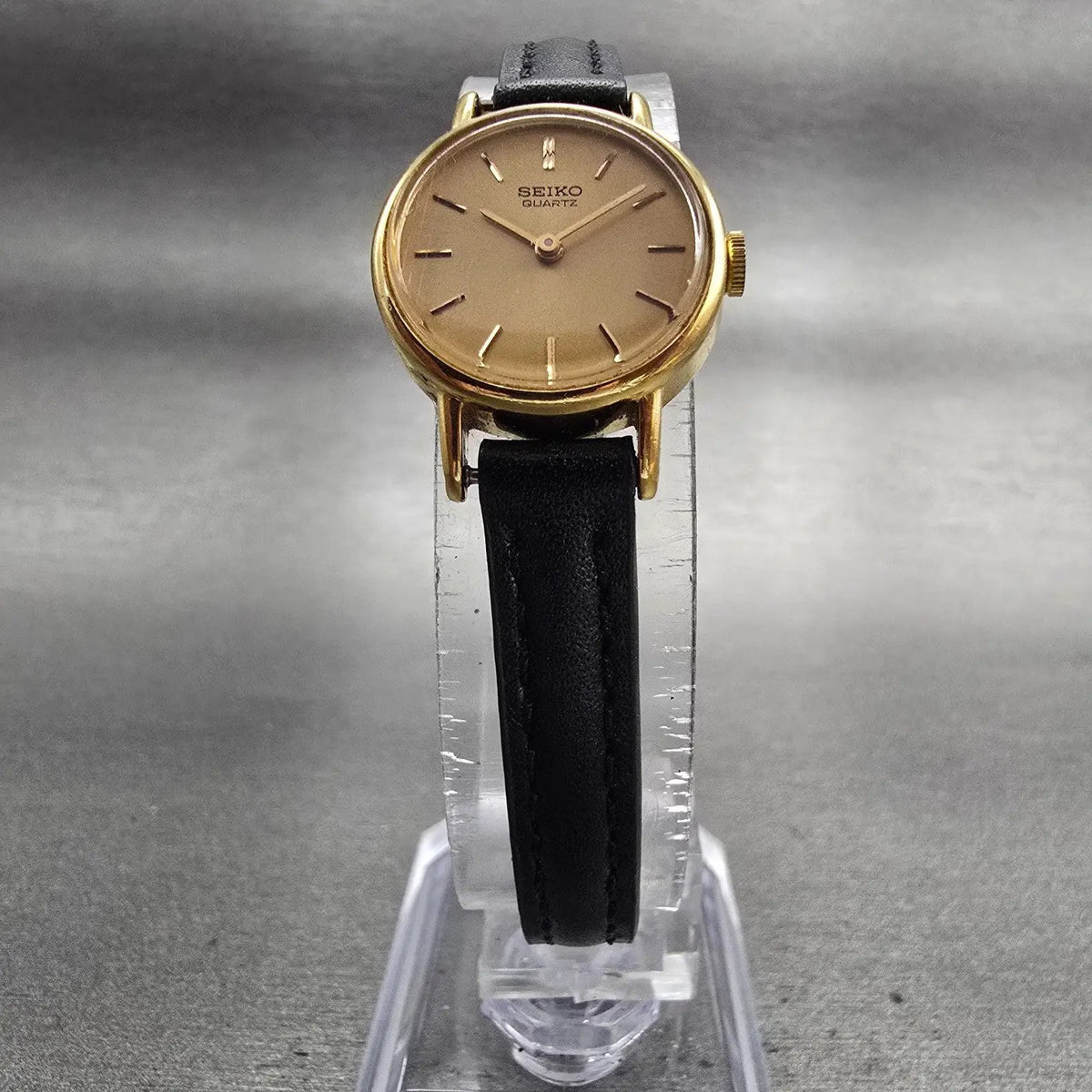 Seiko Watch Women 19mm Gold Dial Gold Tone Round 5420-0019 New Battery Vintage5