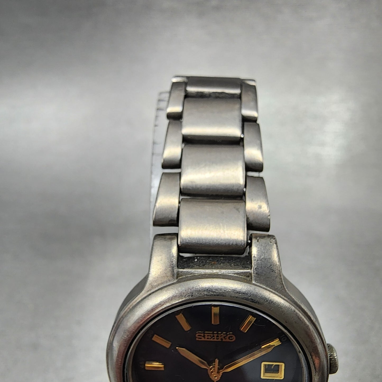 Seiko Watch Women Titanium Blue Dial Date 27mm Round 7N820439 New Battery5