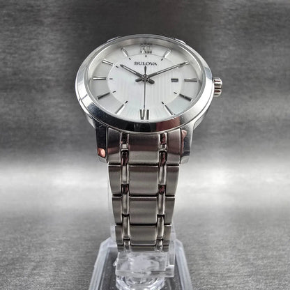 Bulova Watch Women 32mm MOP Dial Silver Tone Date Round 96M140 New Battery5