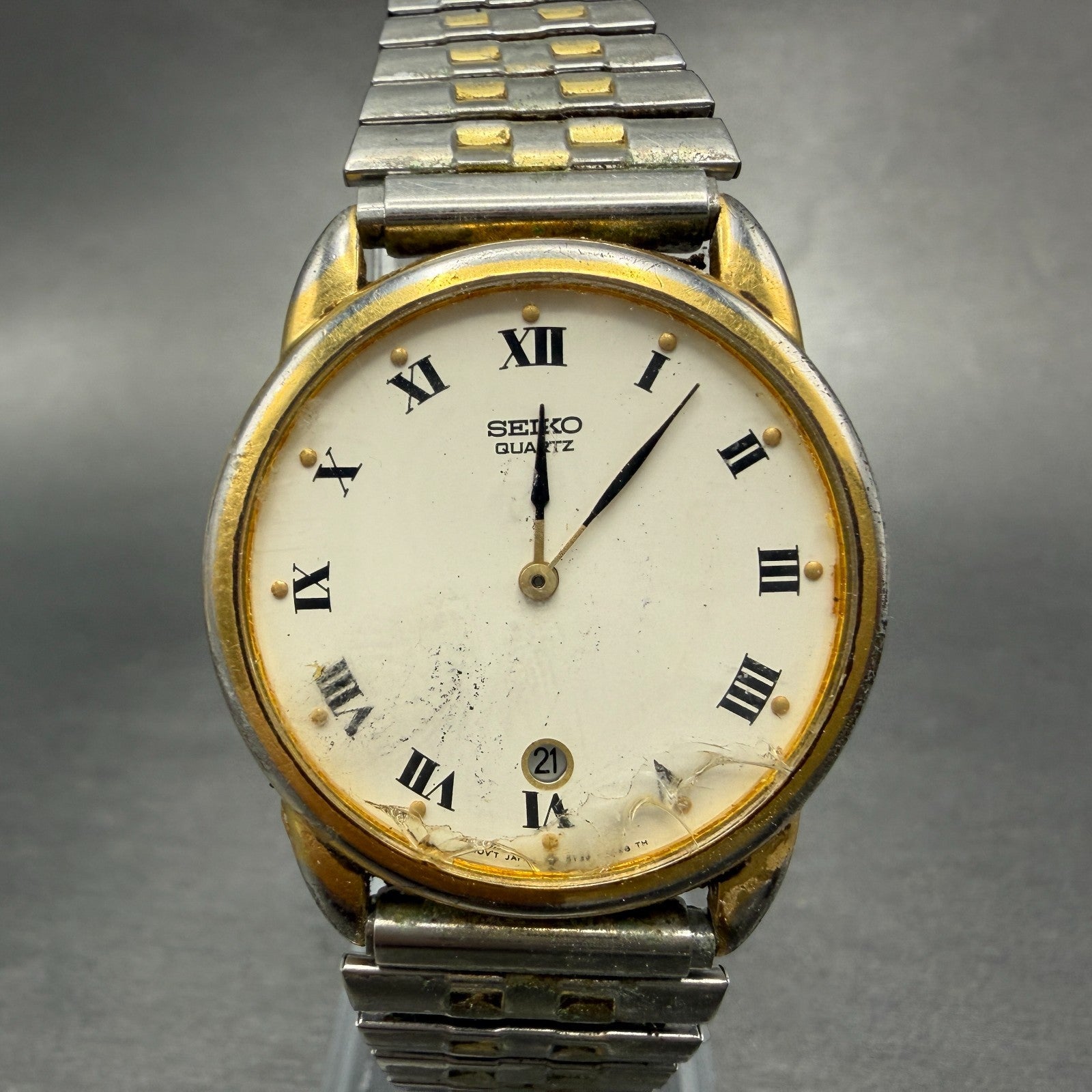 Seiko Watch Men 34mm White Dial Gold Tone Date Round 5Y39-8059 PARTS0