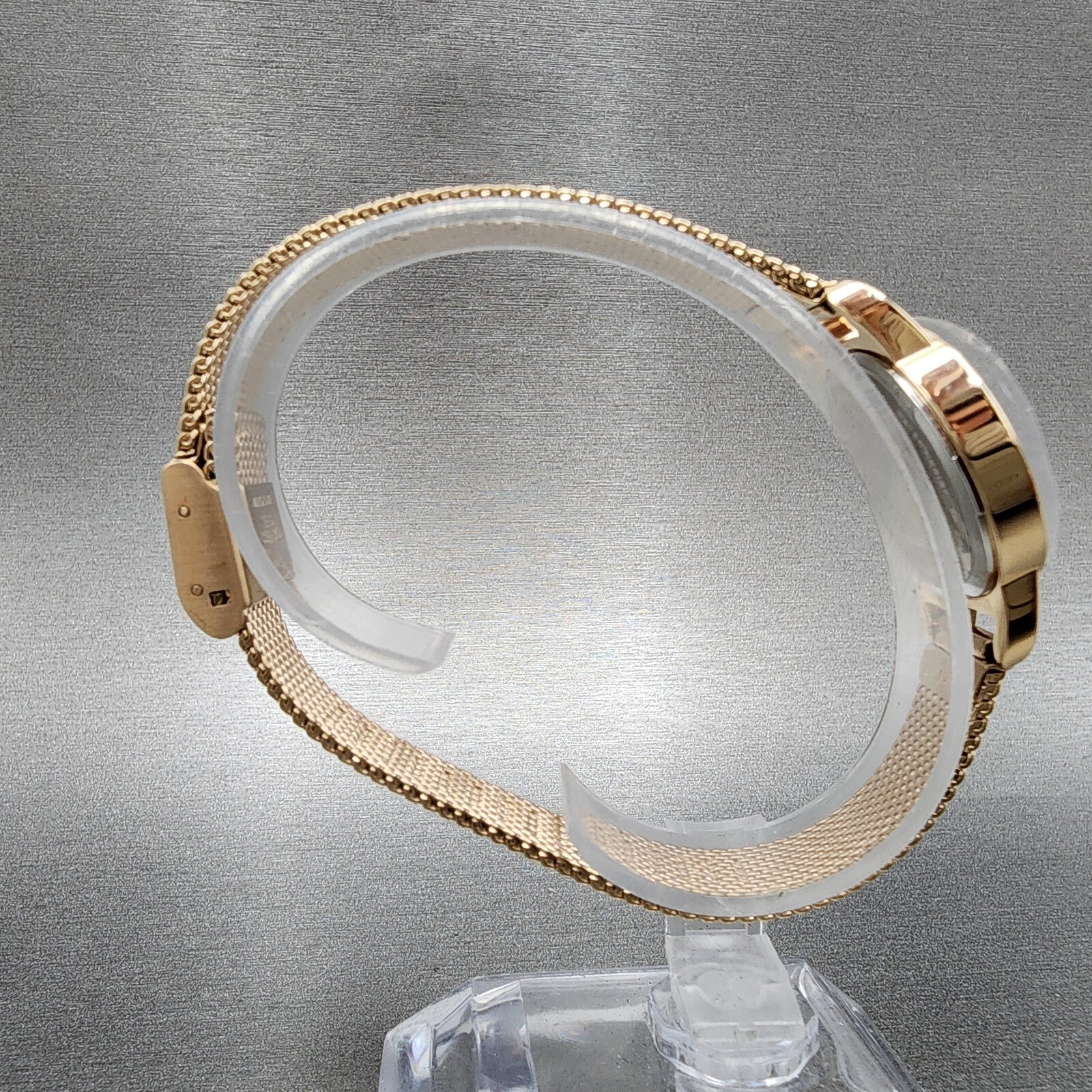 Citizen Watch Women 26mm Champagne Dial Rose Gold Tone Round Mesh Ban EZ700351X8