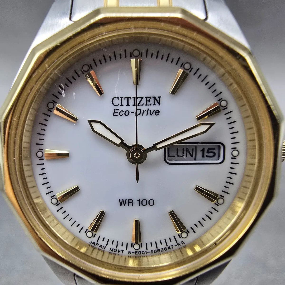 Citizen Eco-Drive Watch Women 26mm White Dial Two Tone Daydate E001-S053480 RunP1