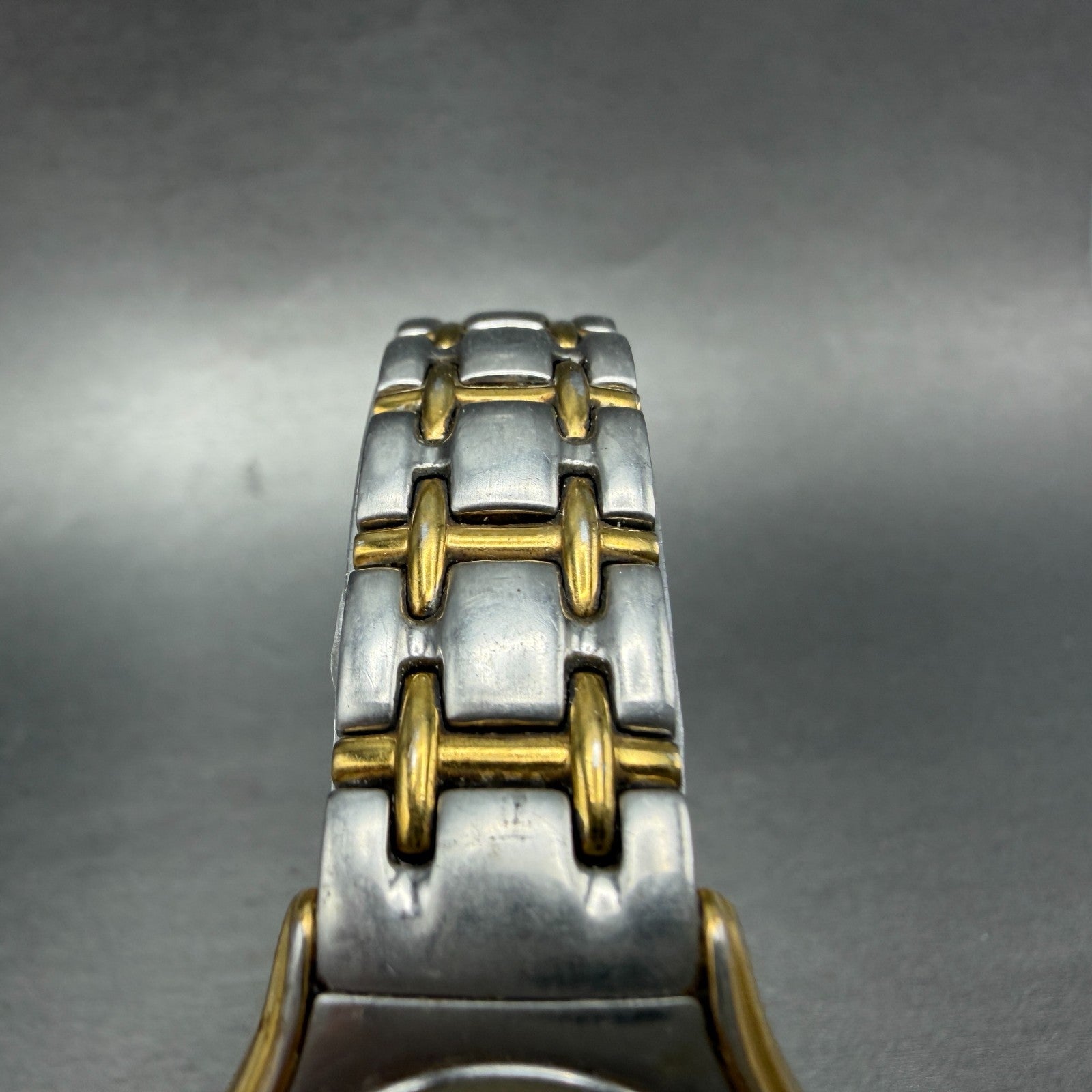 Skagen Watch Women 26mm Silver Dial Two Tone Round Q99SGX New Battery VTG4