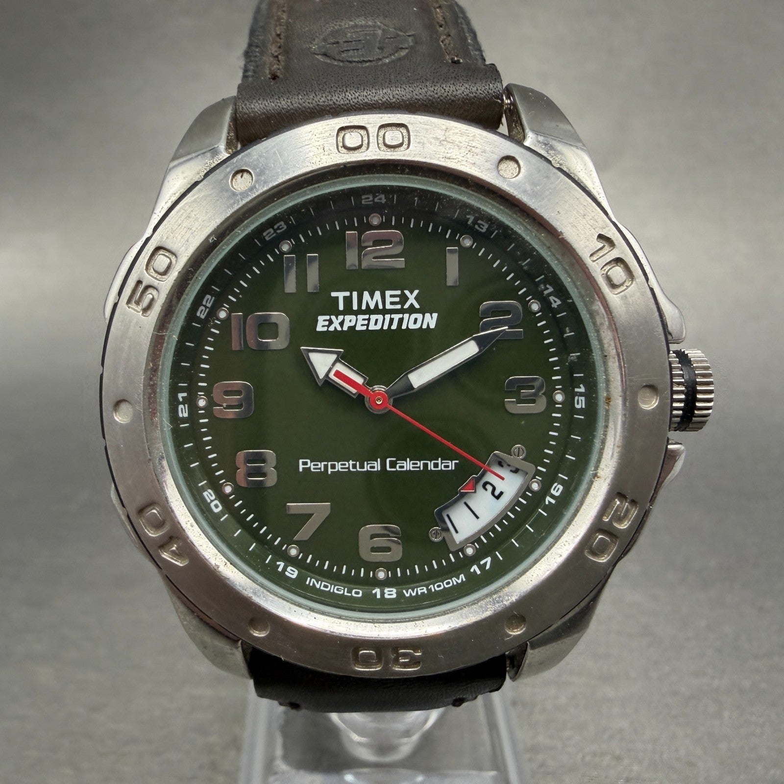 Timex Expedition Perpetual Calendar Watch Men 41mm Green Dial Silver Date NewBat0