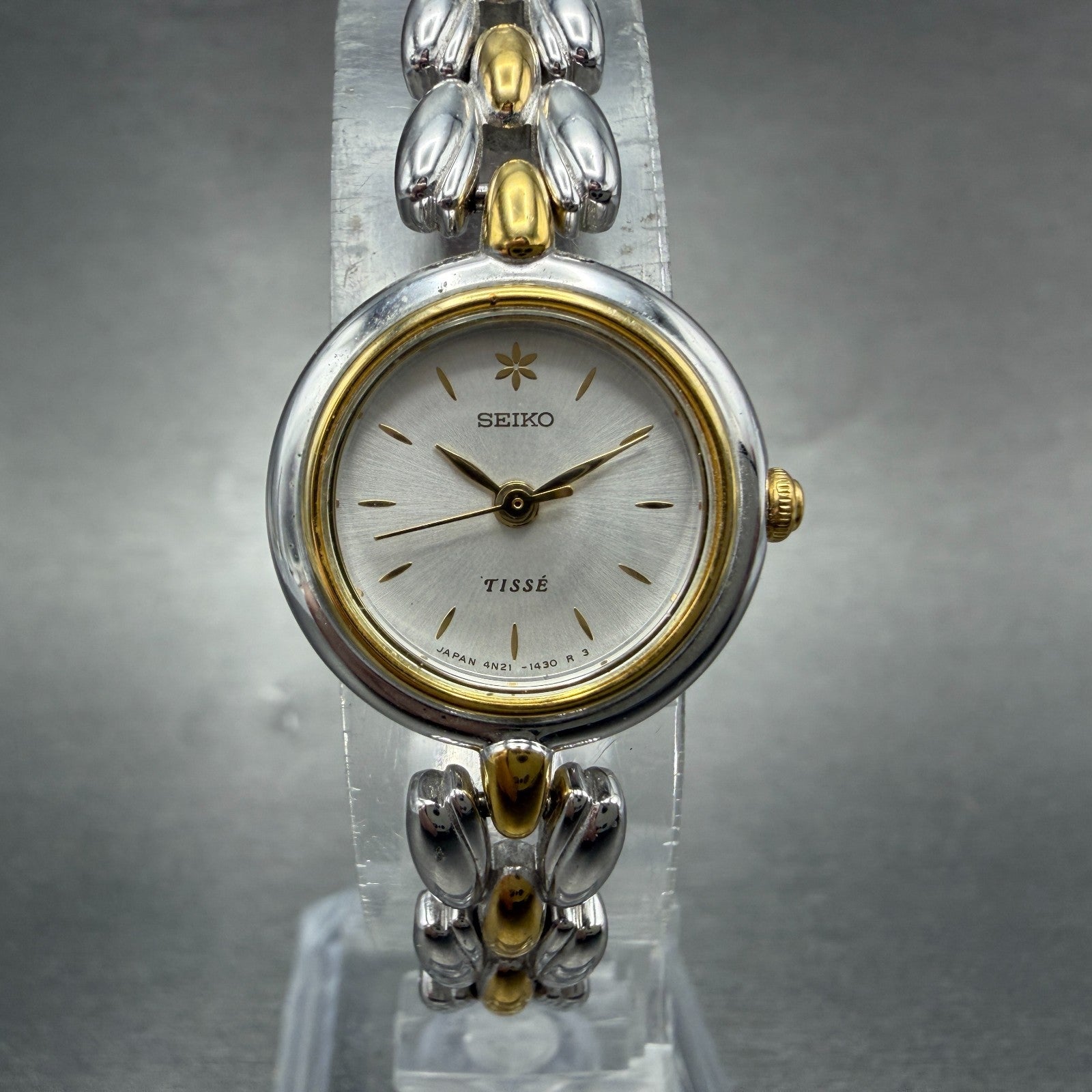Seiko Tisse Watch Women 20mm Silver Dial Two Tone Round 4N21-0740 New Battery0
