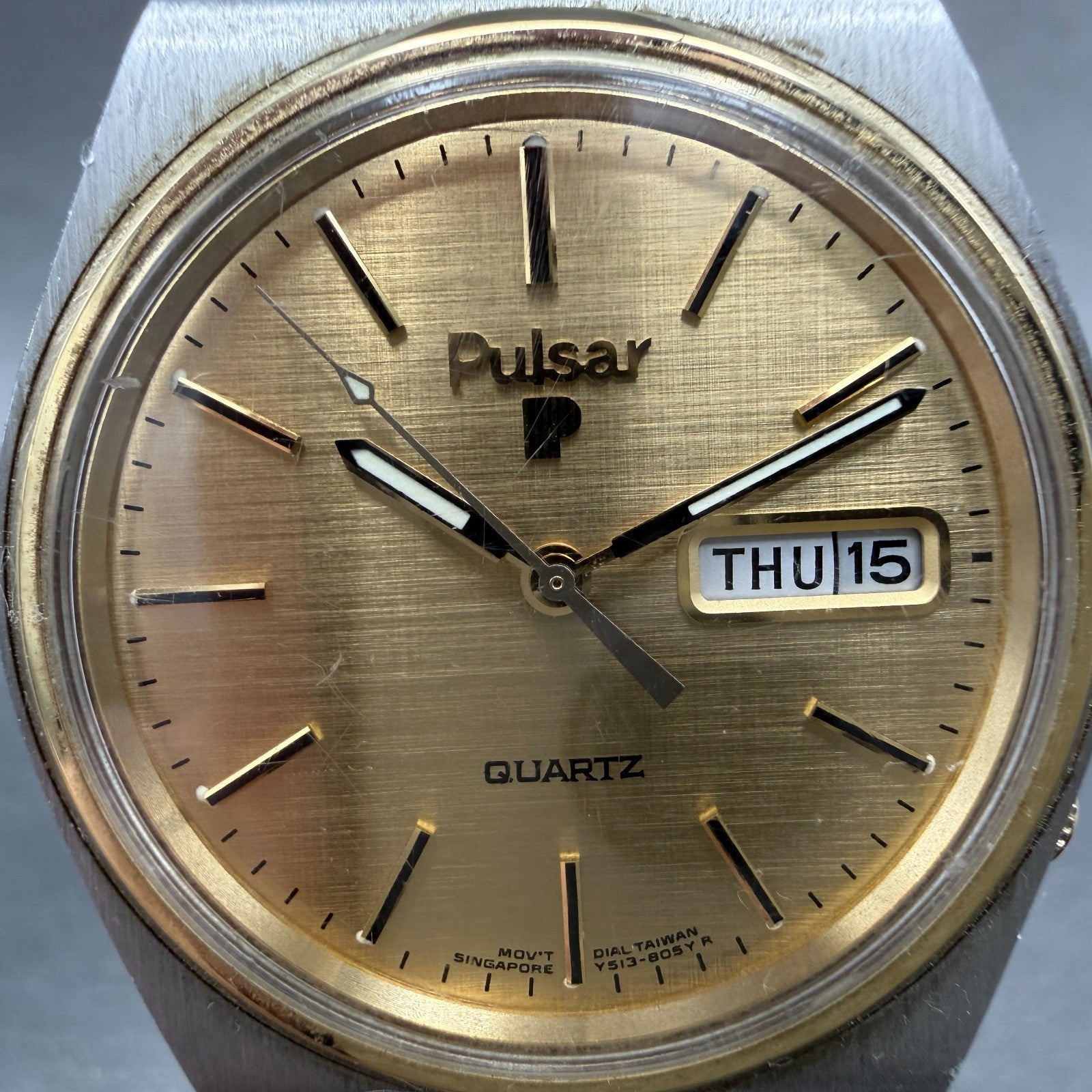 Seiko Pulsar Watch Men 36mm Champagne Dial Two Tone Daydate Y513-8259 NewBattery1