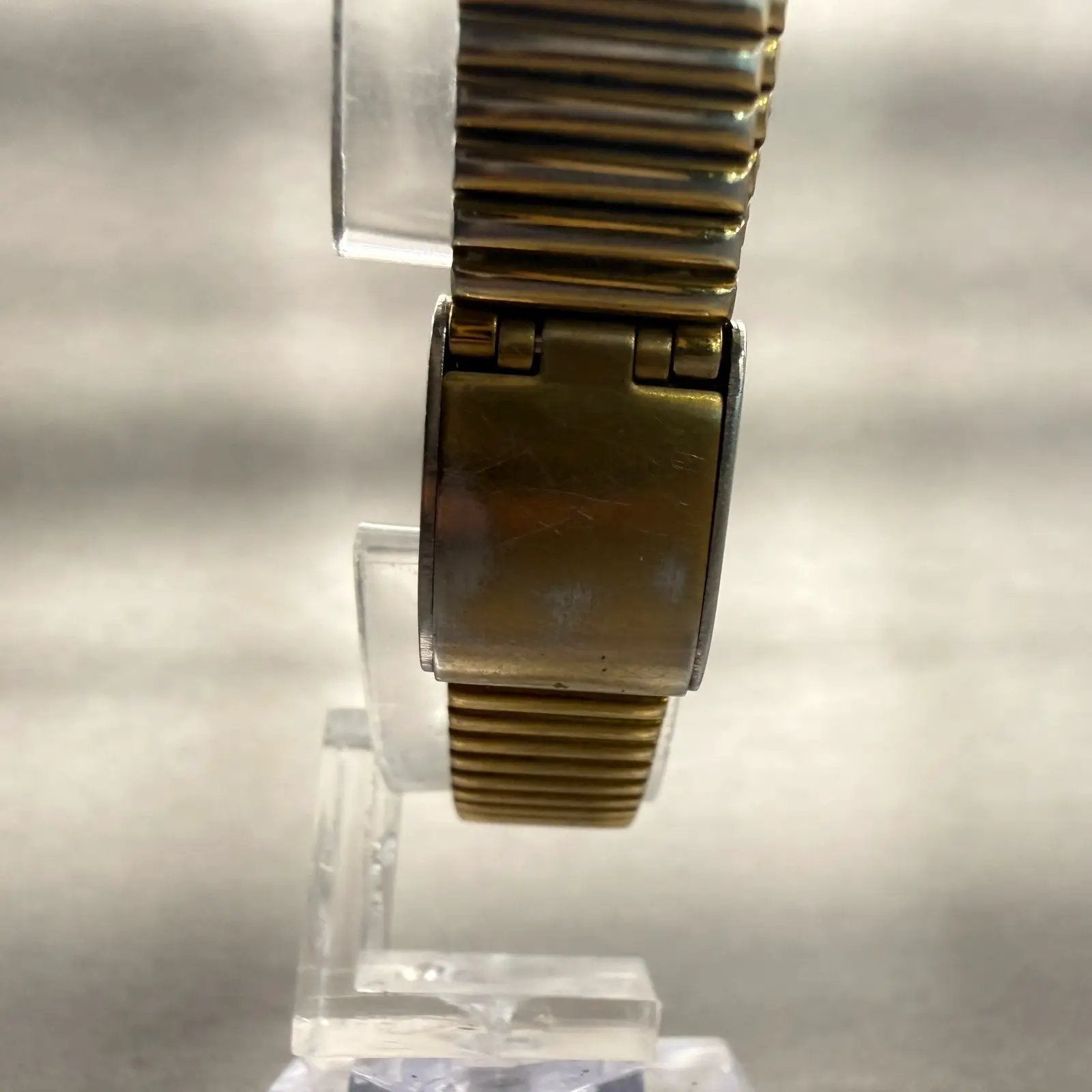 Seiko SX Watch Women 18mm Gold Dial Gold Tone Round 2Y01-0A70 New Battery VTG7