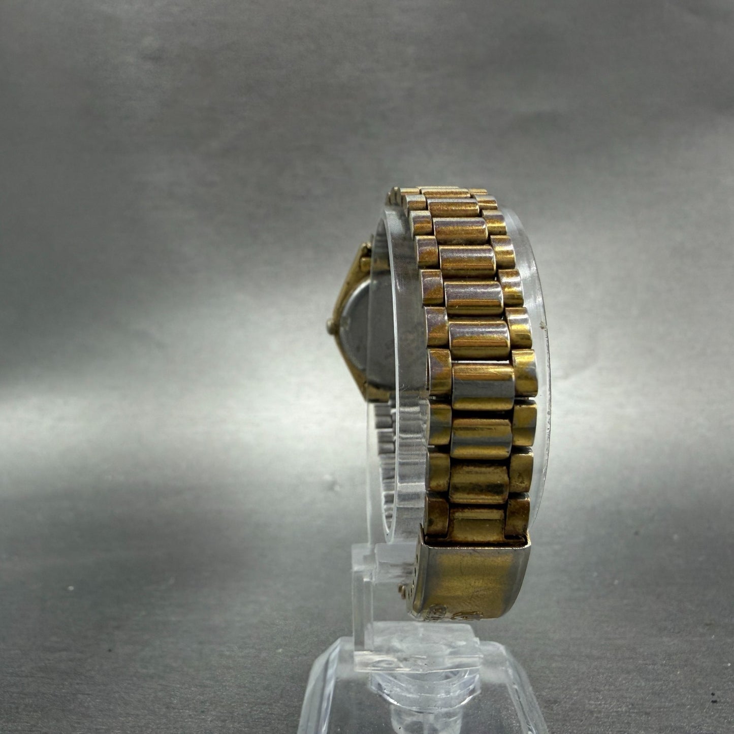 Seiko SQ Watch Women 24mm Gold Dial Gold Tone Daydate Round 3423-0099 New Batt 67