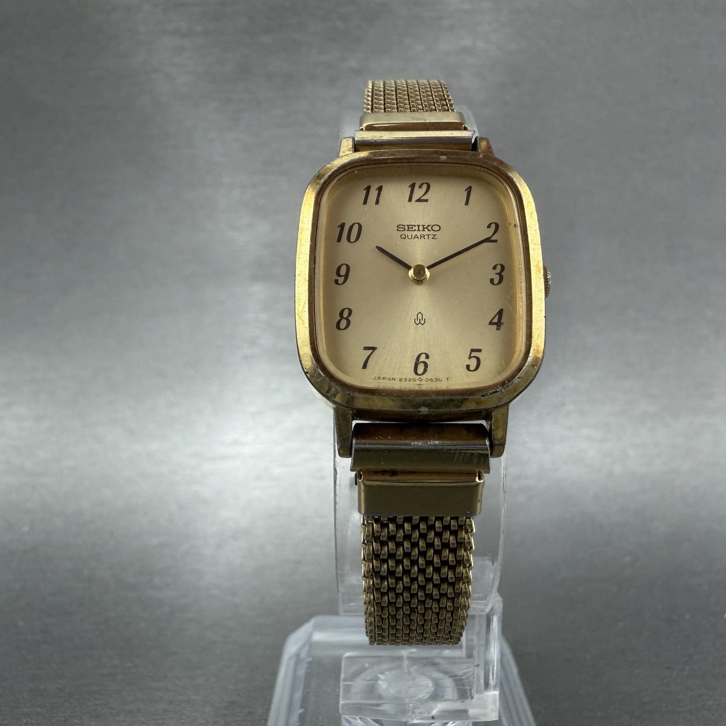 Seiko Tank Watch Women 20mm Champagne Dial Gold Tone 23205390 New Battery5