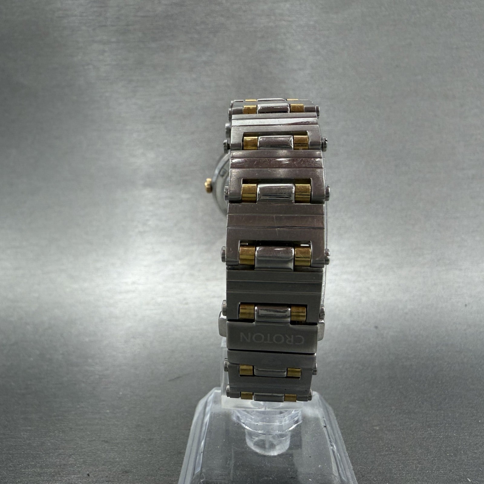 Croton Equator Watch Women 27mm MOP Dial 18K Gold Steel Date New Battery7
