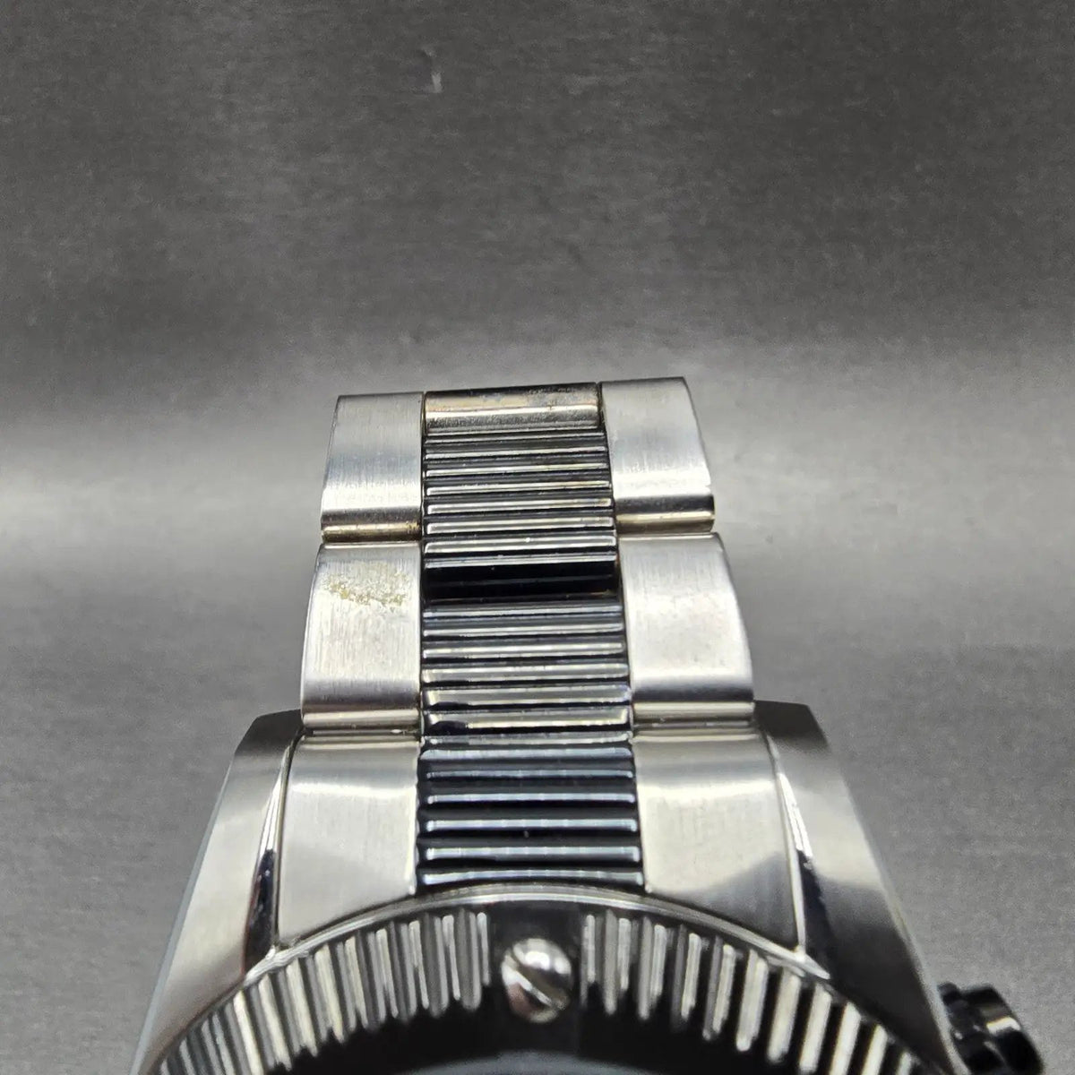 Invicta Specialty Watch Men 43mm Black Dial Silver Daydate Round 5715 New Batt4