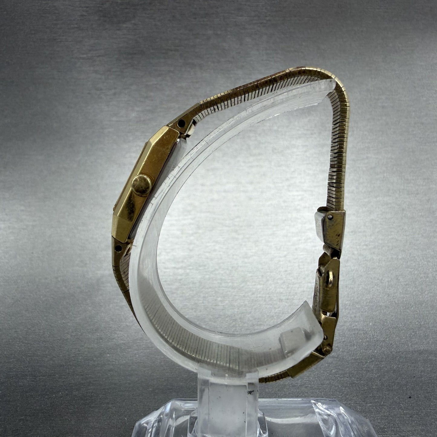 Seiko Watch Women 12mm Gold Dial Gold Tone Rectangle 1320-5049 New Battery VTG6