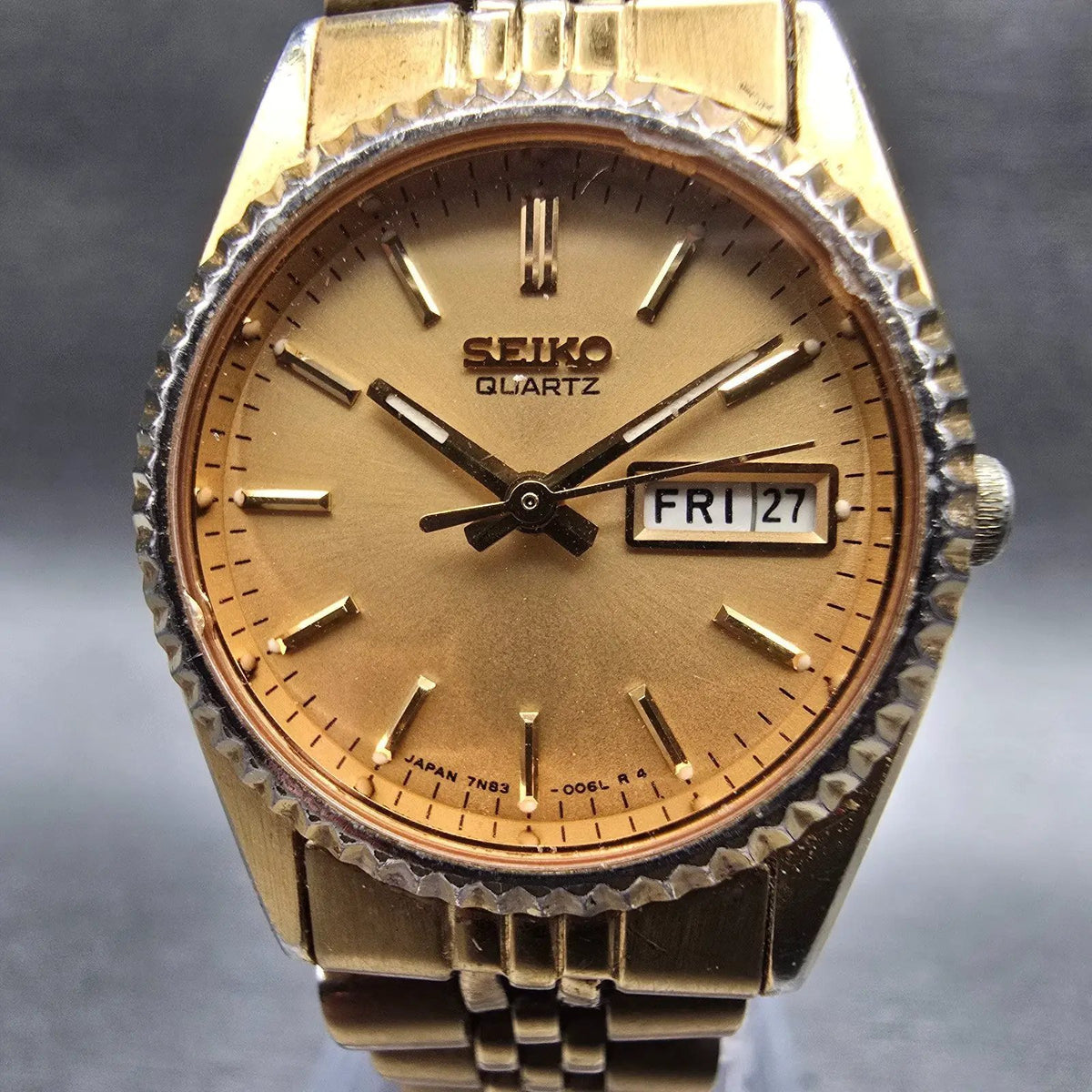 Seiko Womens Watch 24mm Gold Dial Gold Tone Daydate Round 7N83-0049 New Battery1