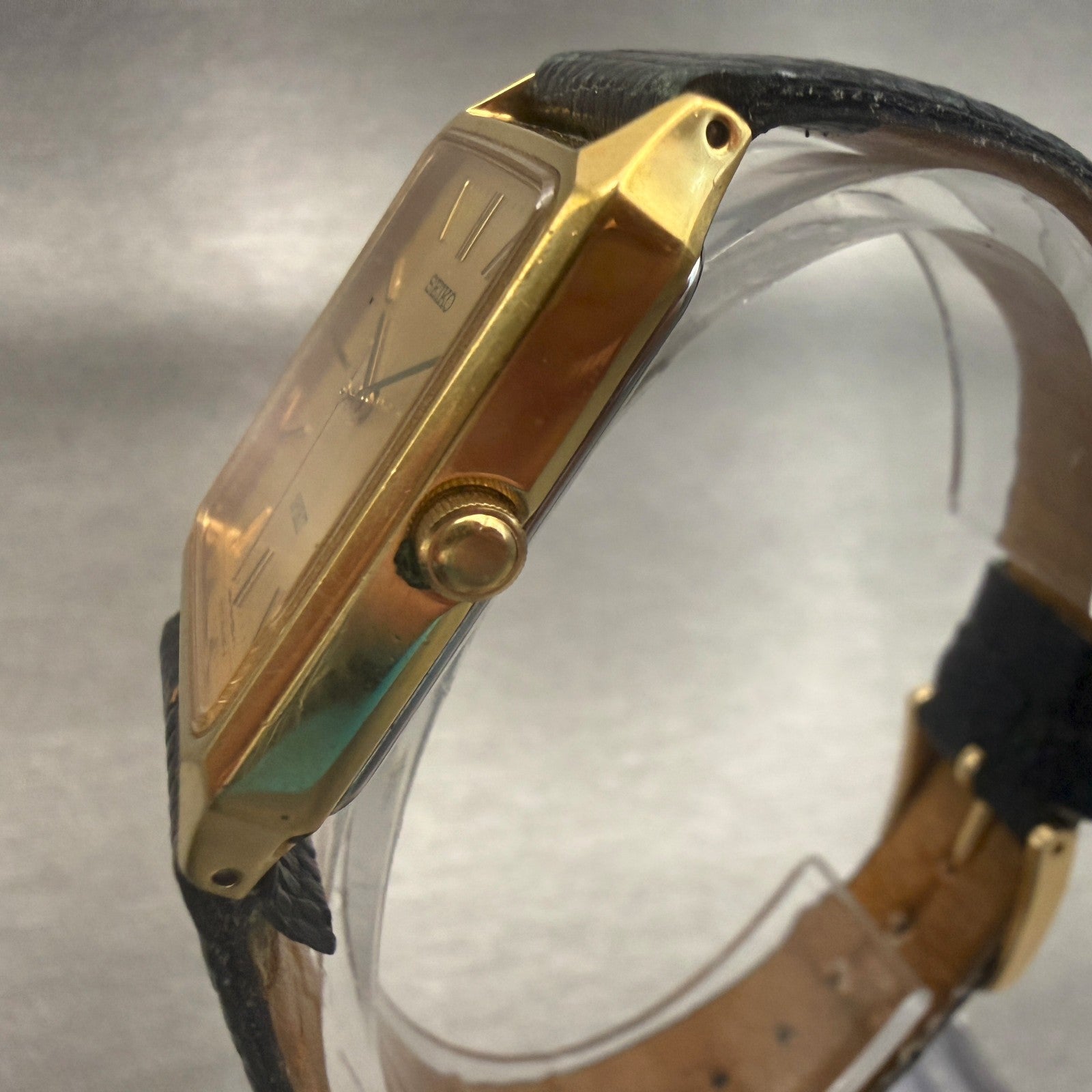 Seiko Spirit Watch Men 25mm Gold Dial Gold Tone Rectangle 7N01-5180 New Battery2