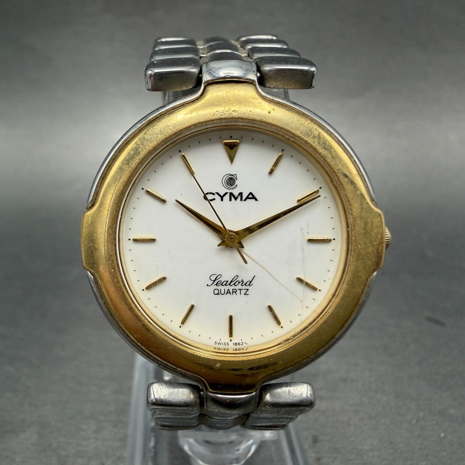 Cyma Sealord Watch Men 31mm White Dial Two Tone Round 304 New Battery VTG0