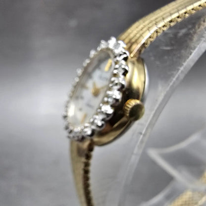 Elgin Watch Women 15mm Silver Dial Gold Tone Oval Crystal Accent New Battery2