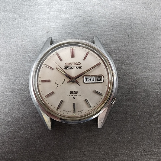 Seiko 5Actus SS Watch Men 37mm Silver Dial Silver Tone Daydate 6106-8610 Runs