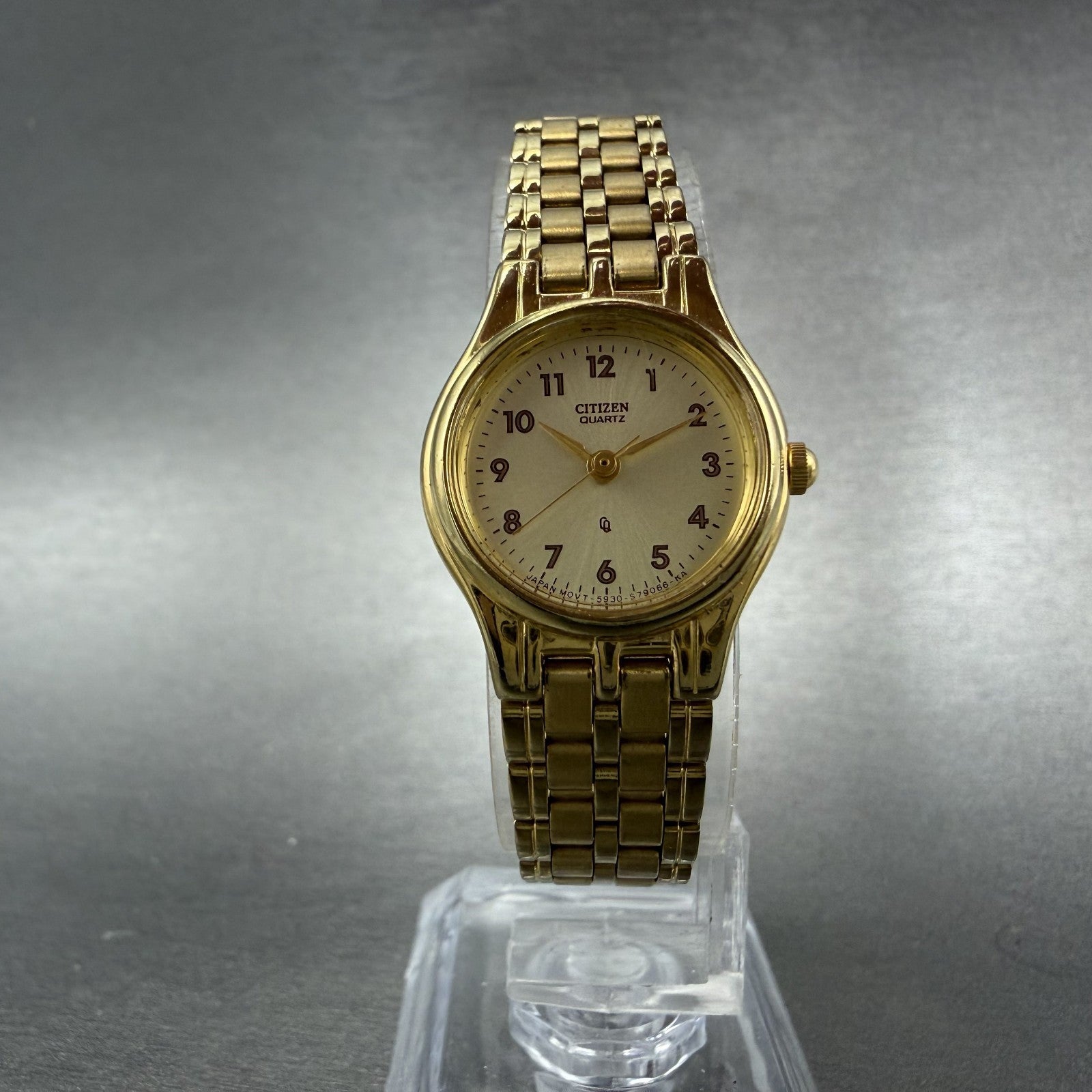 Citizen CQ Watch Women 21mm Champagne Dial Gold Tone Round 5930-S29762 NewBatter5