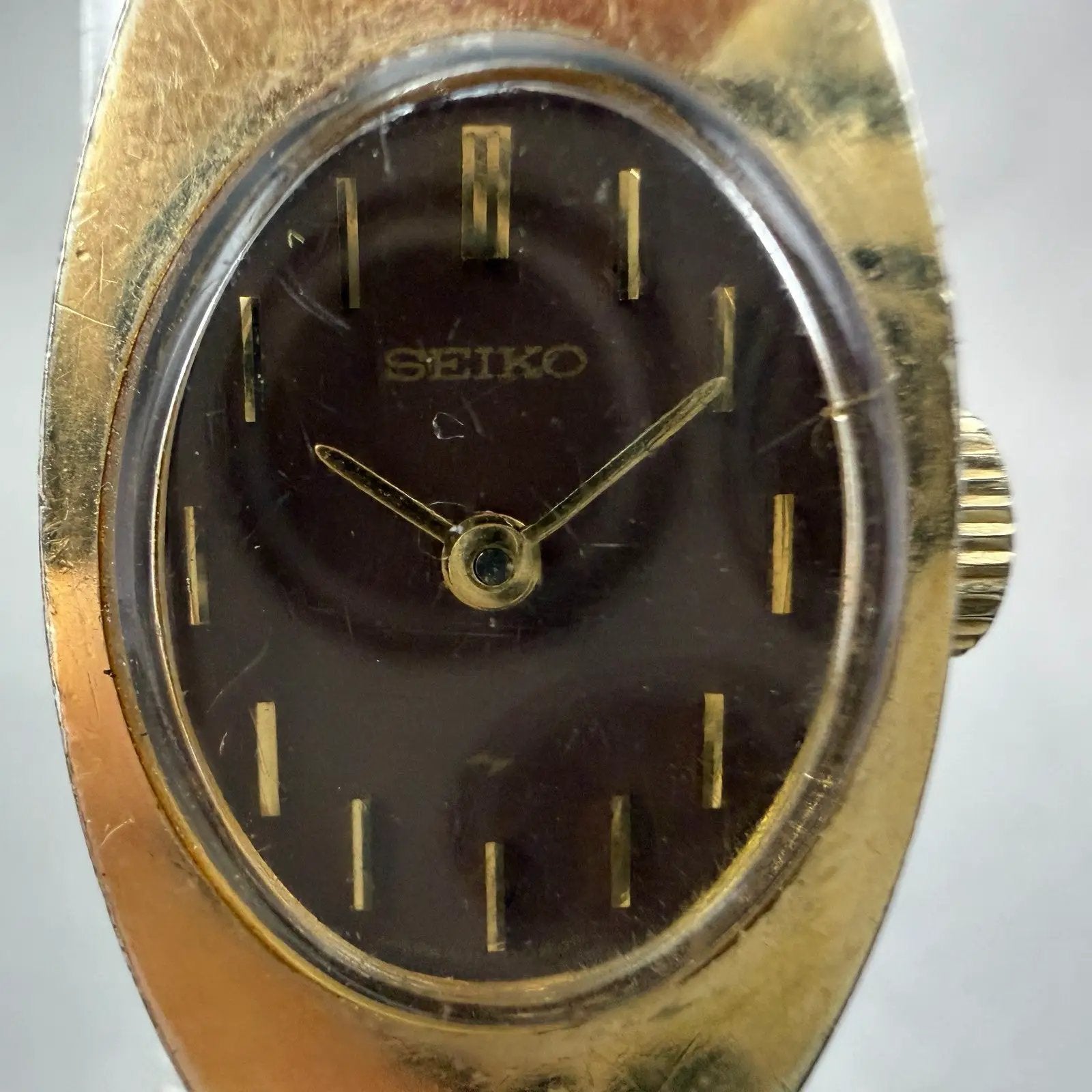 48021940