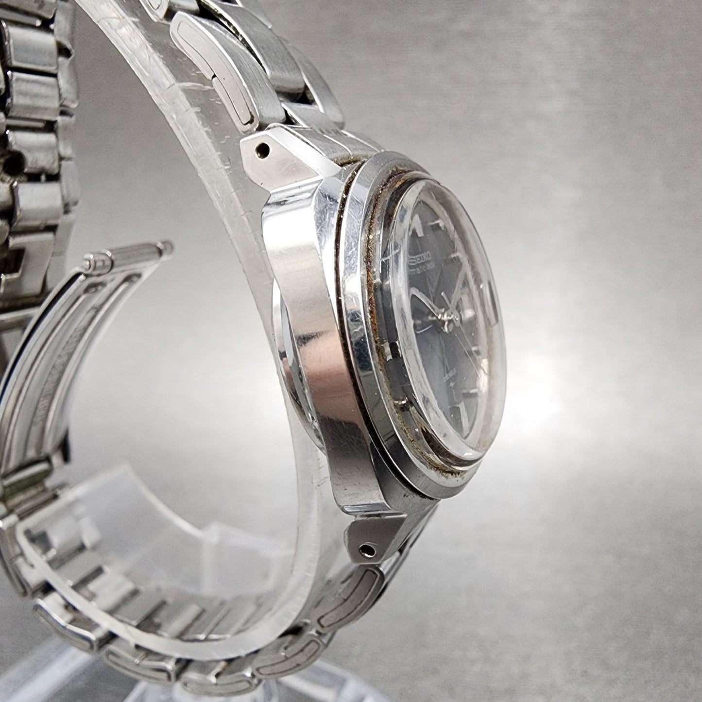 Seiko Seikomatic Lady Watch Women 24mm Black Dial Silver Tone Date 25173201 Runs3