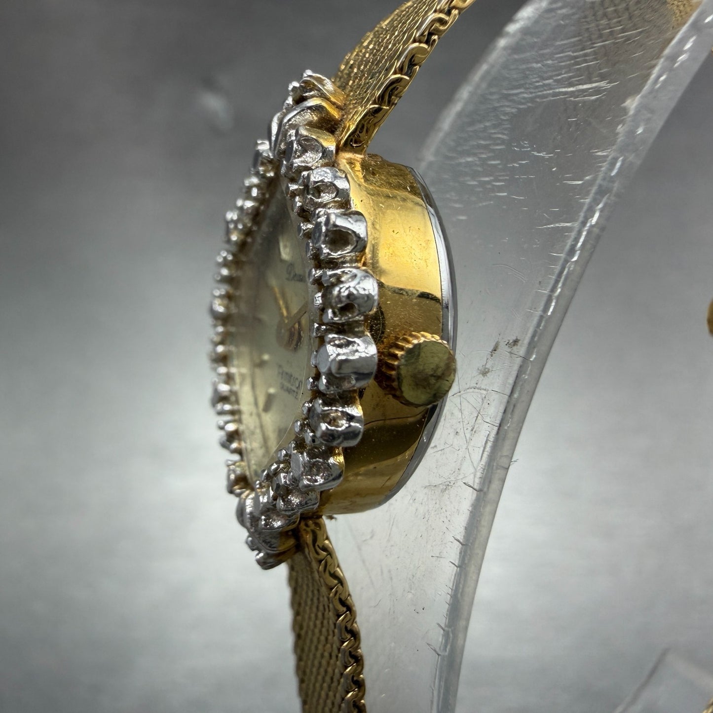 Armitron Deauville Watch Women 14mm Champagne Dial Gold Tone Oval PARTS3