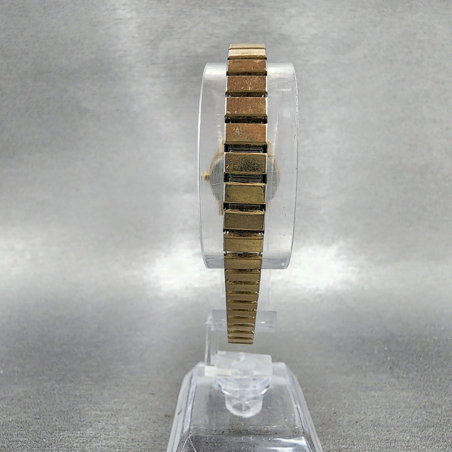 Seiko SQ Watch Women 22mm Champagne Dial Gold Tone Daydate 2a230139 New Battery7