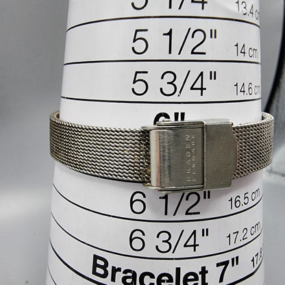 Skagen Steel Watch Women Silver Tone MOP Dial 19mm Round 590SSSMPCR New Battery