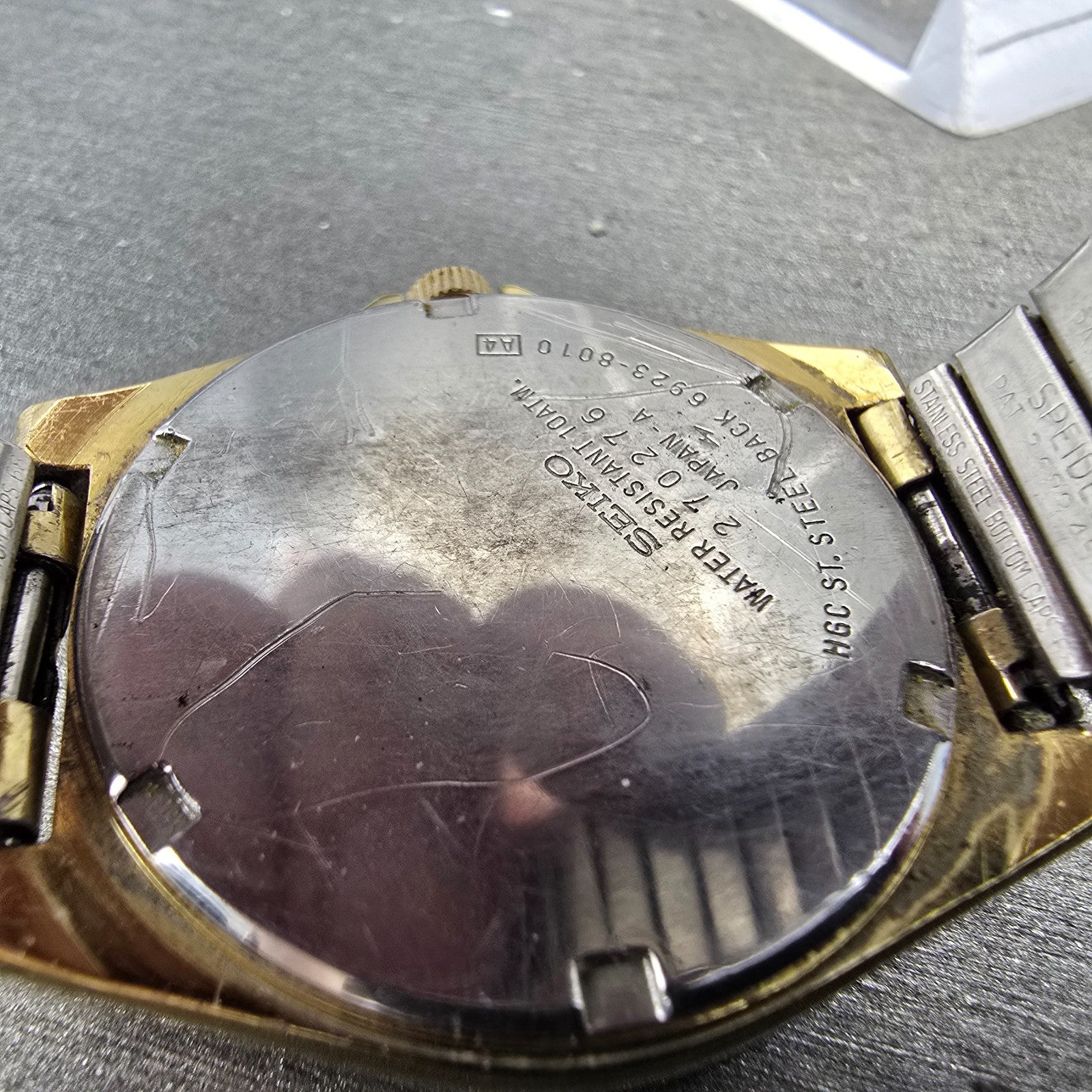 Seiko Watch Men 34mm Silver Dial Gold Tone Daydate Round 6923-8010 PARTS Vintage10