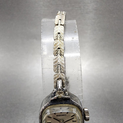 Seiko Special Watch Women 15mm Silver Dial Silver Tone Manual 11403030 Runs4
