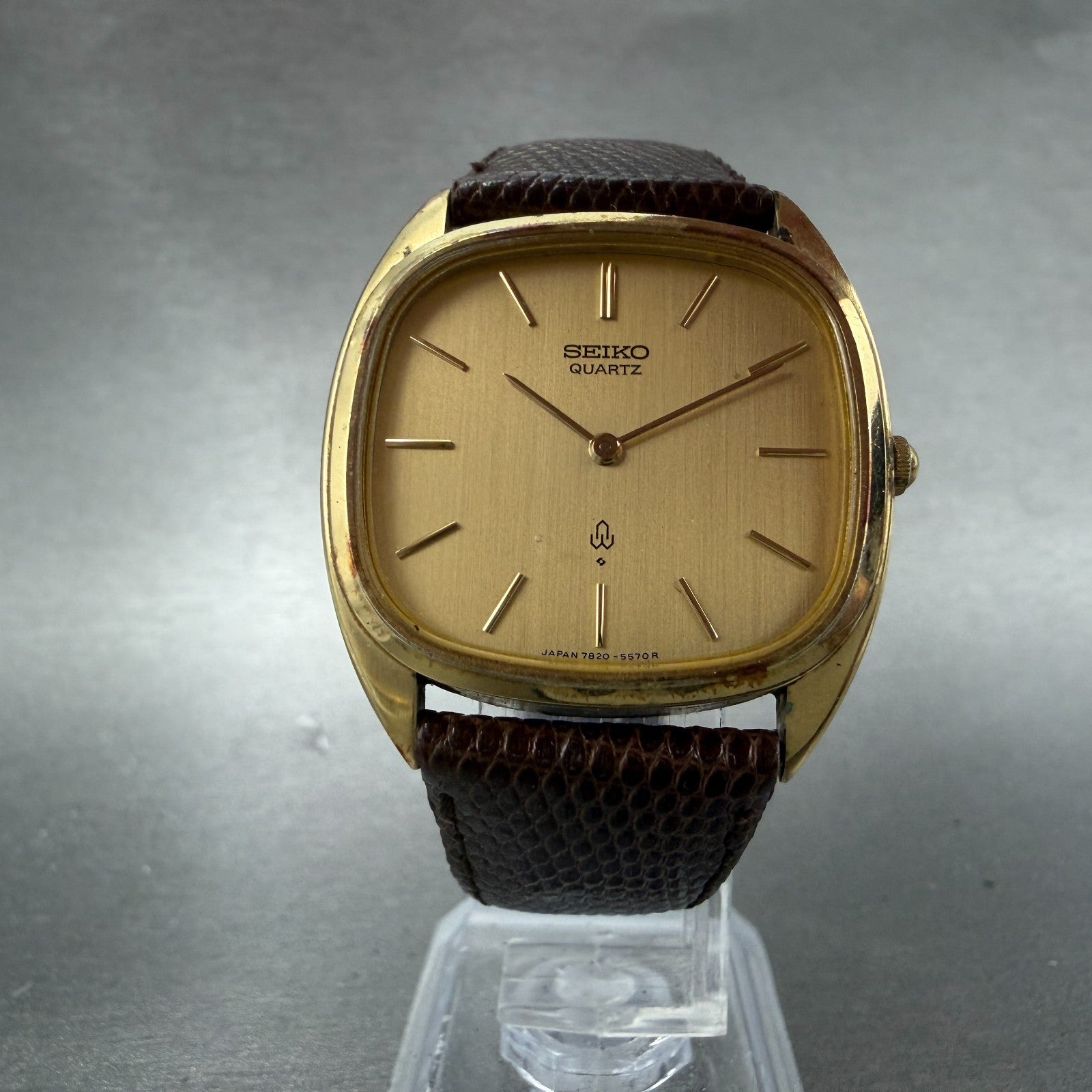 Seiko Watch Men 33mm Champagne Dial Gold Tone Round 7820-5420 New Battery6