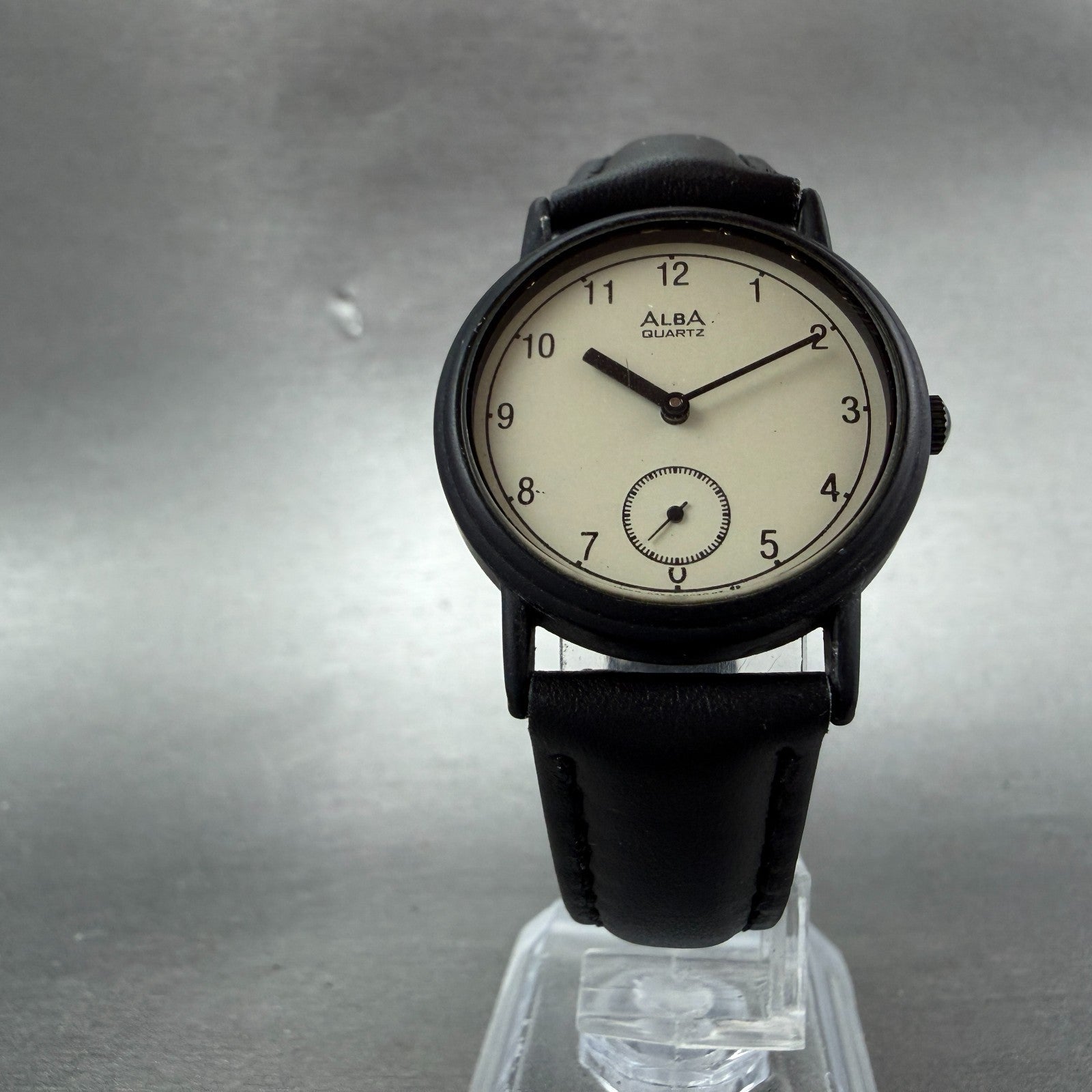 Seiko Alba Watch Women 29mm White Dial Black Tone Round V253-0010 New Battery5