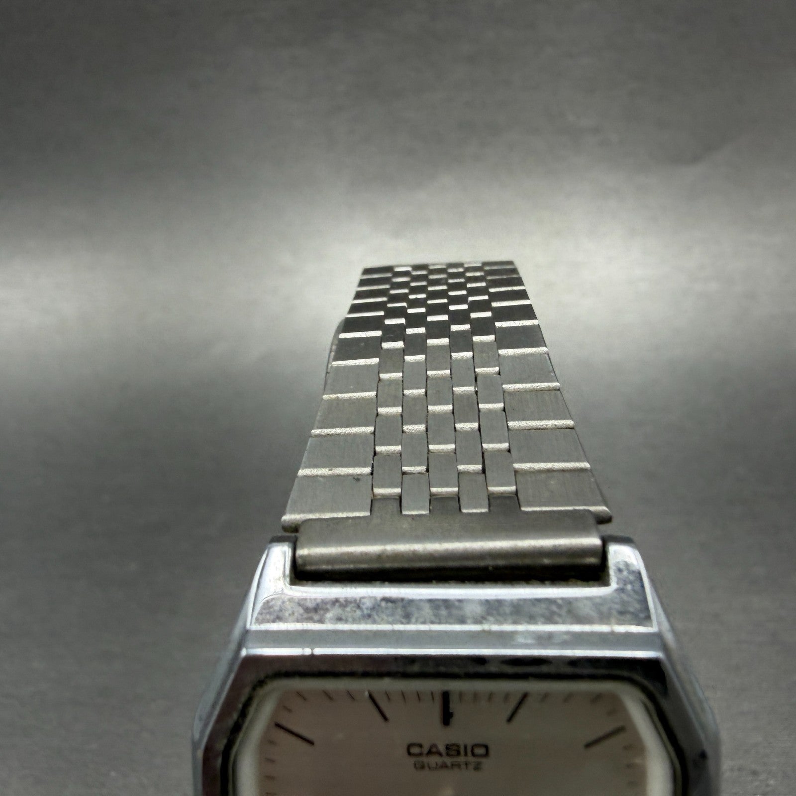 Casio Analog Digital Watch Men 32mm Silver Dial Silver Tone Alarm AQ-200 PARTS5