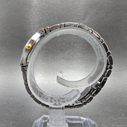 Movado Museum Watch Women 24mm Black Dial Two Tone Round 81-E4-1832 New Batt 566