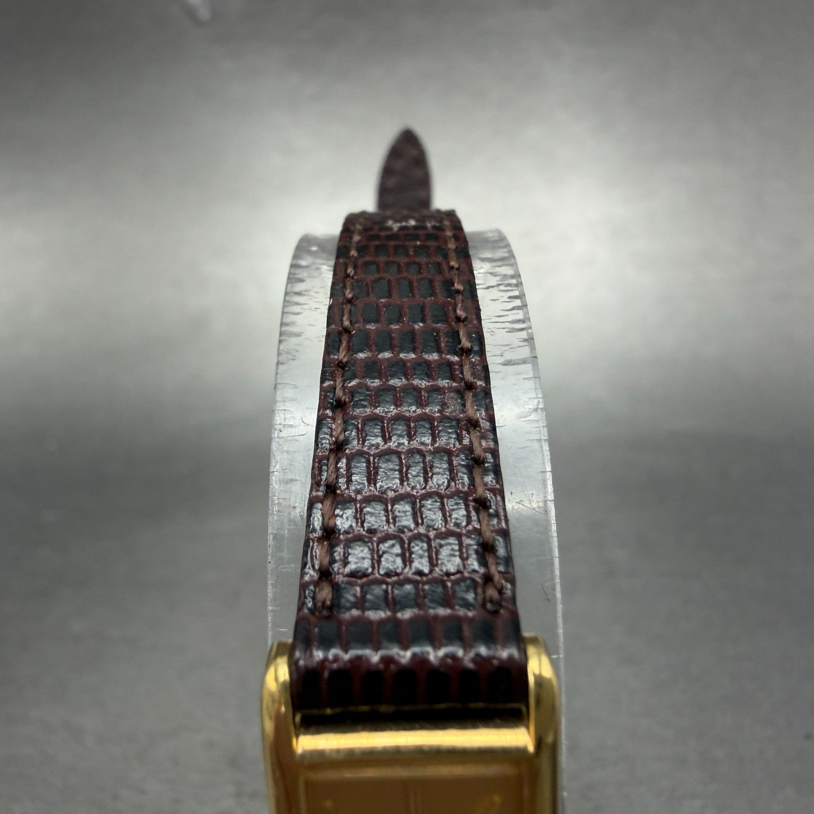 Seiko Tank Watch Women 13mm Gold Dial Gold Tone Rectangle 2e20-6120 New Battery4